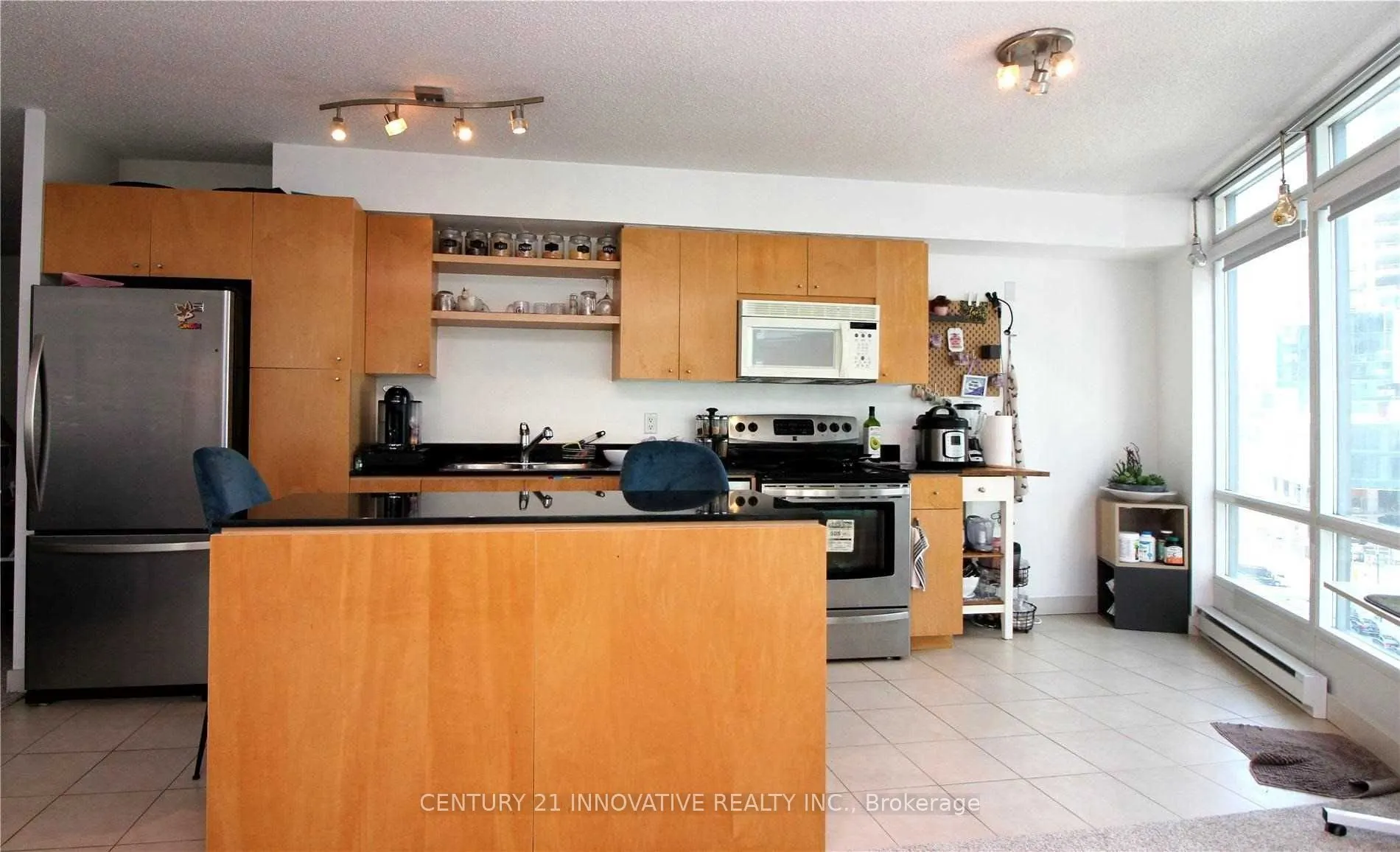 373 Front Street W #1010