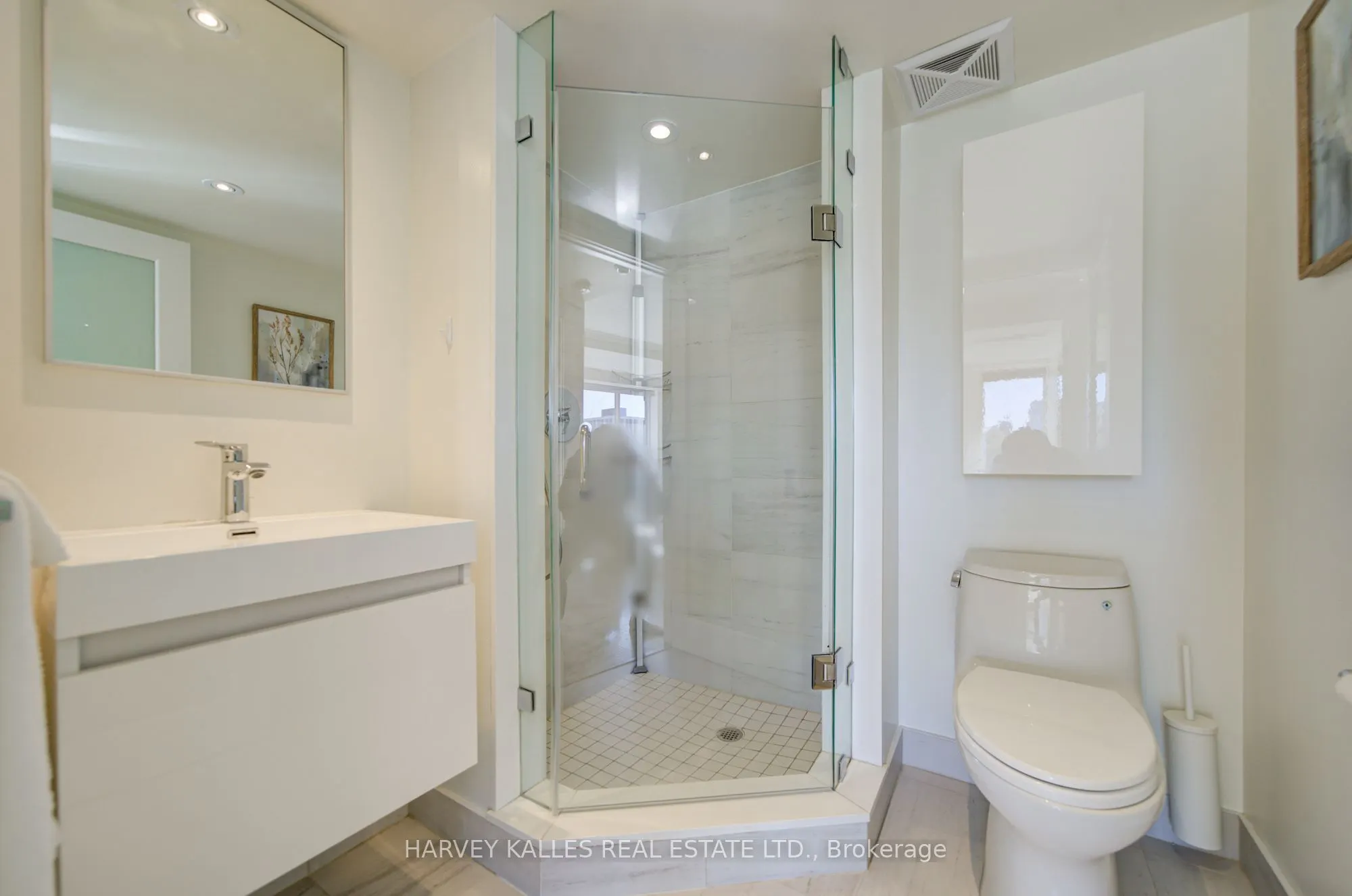1818 Bayview Avenue #512