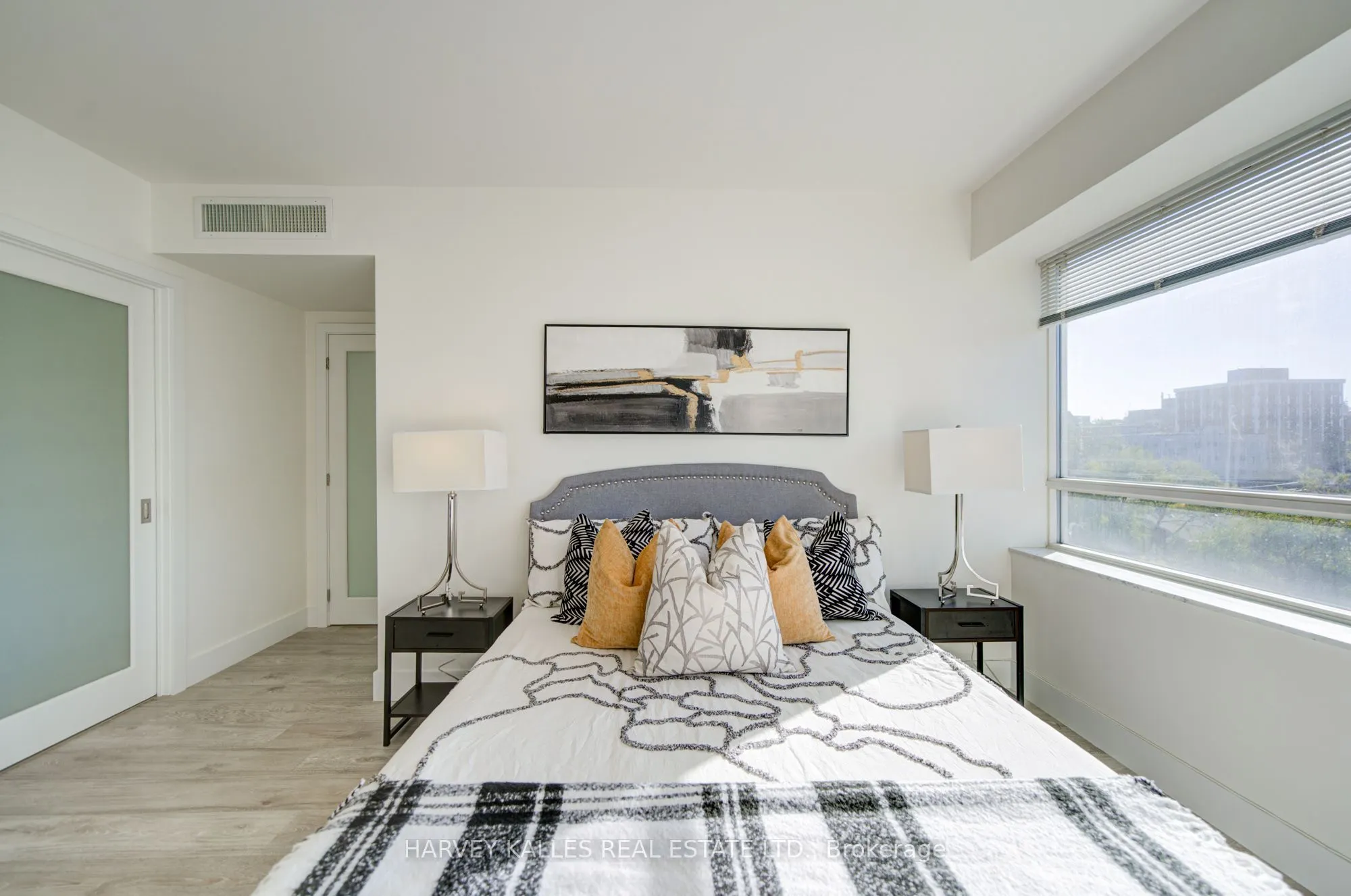 1818 Bayview Avenue #512