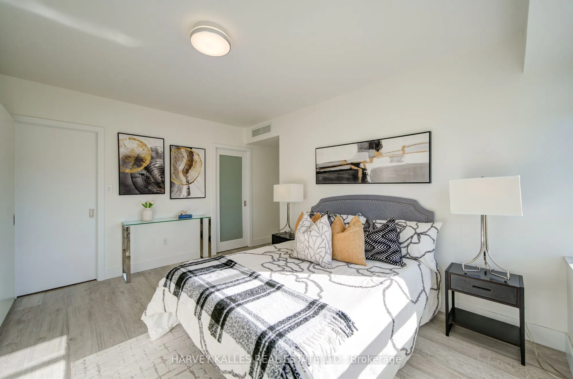 1818 Bayview Avenue #512
