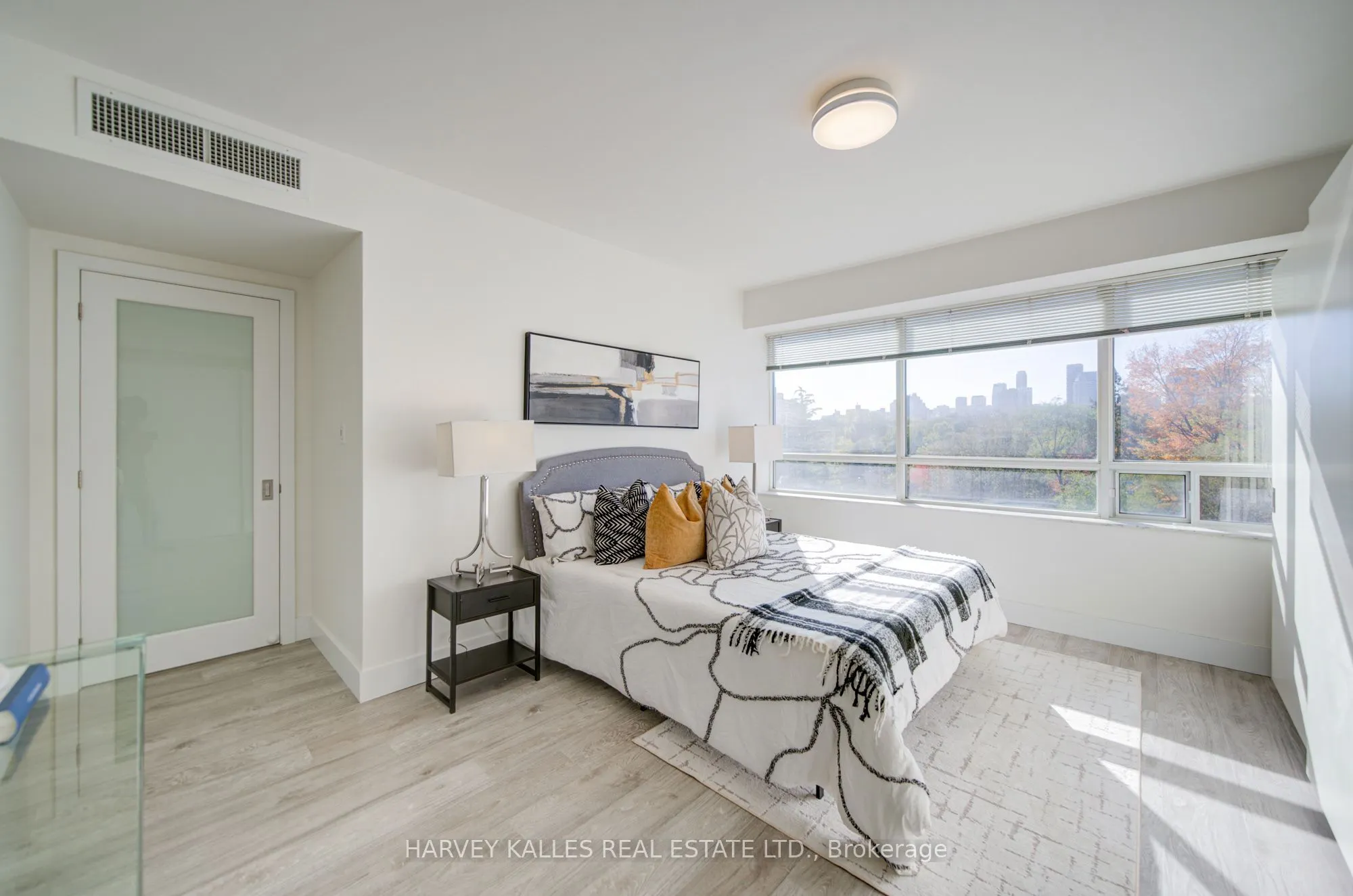 1818 Bayview Avenue #512