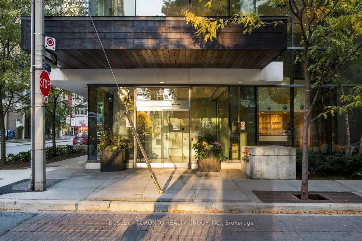 75 St. Nicholas Street #805