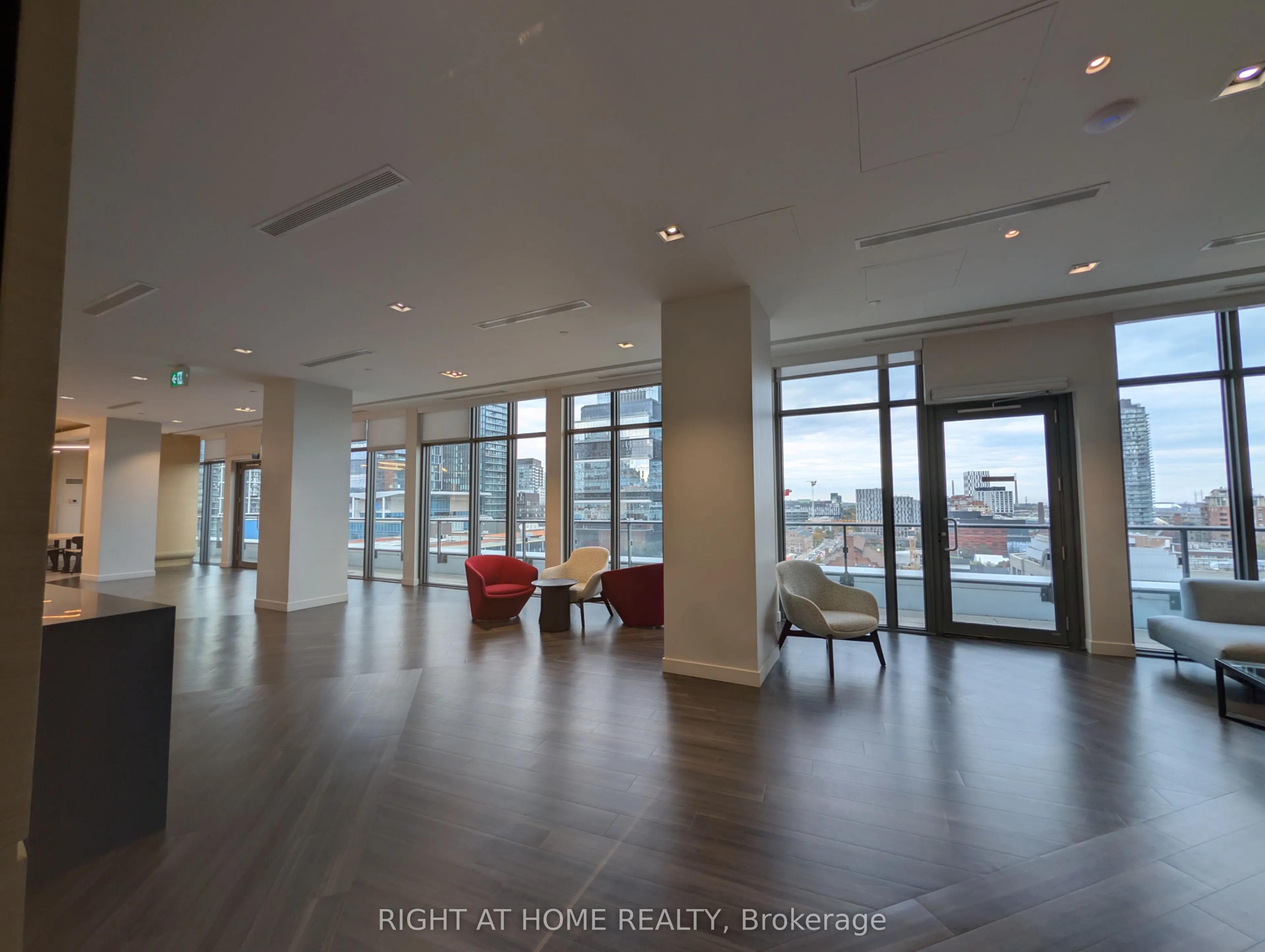 60 Princess Street #1721