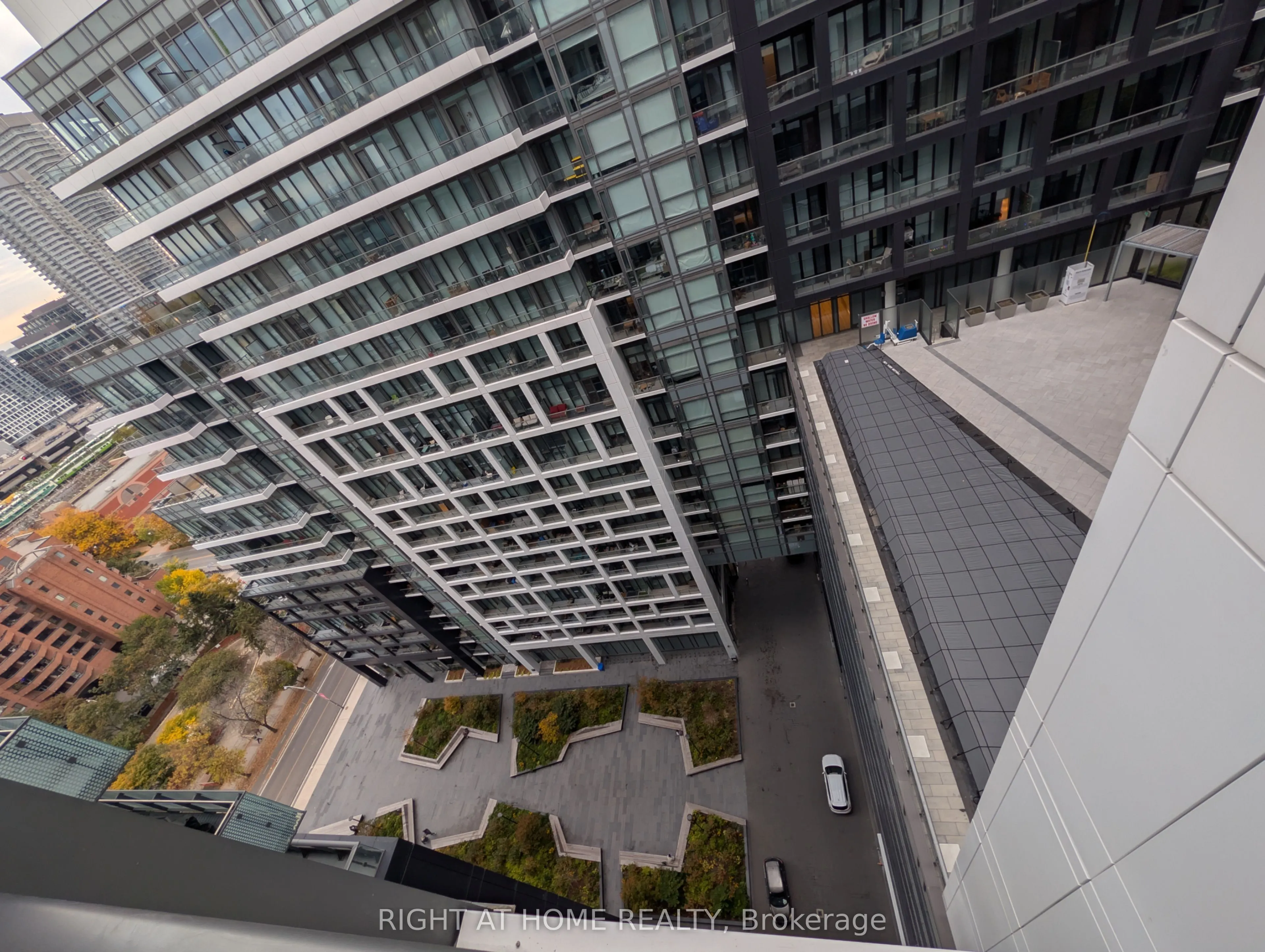 60 Princess Street #1721