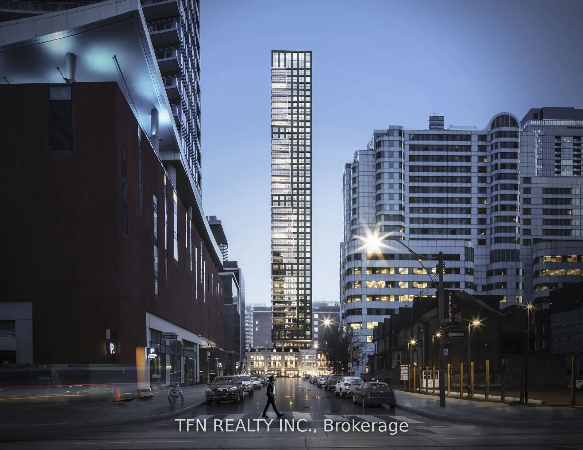 327 King Street W #2306