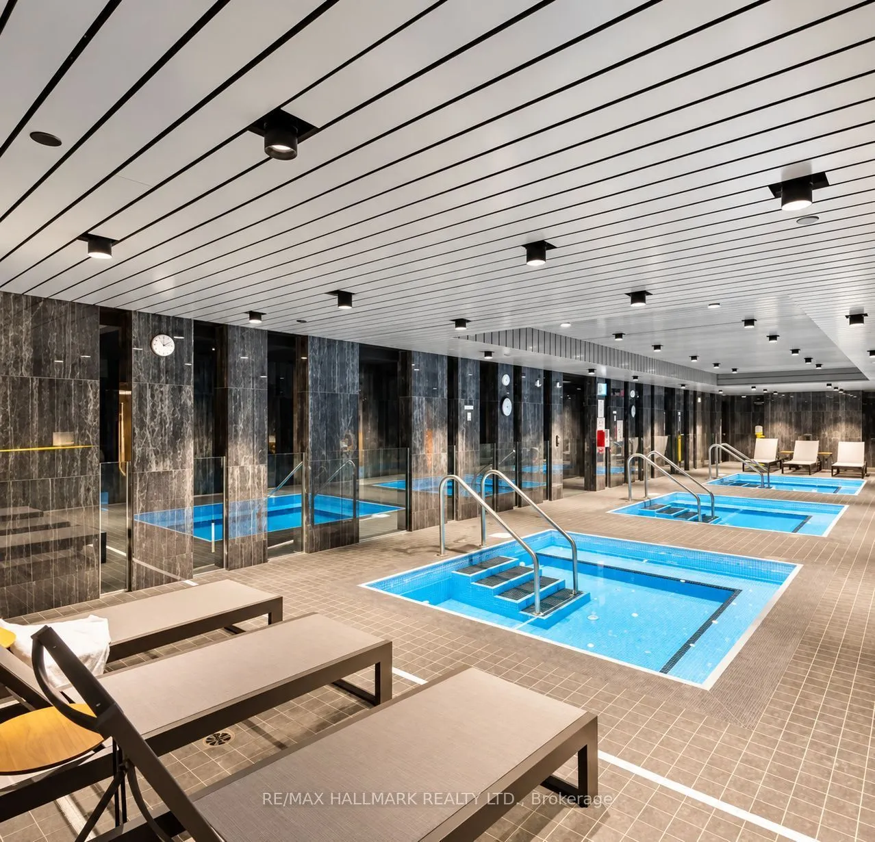 2221 Yonge Street #4009