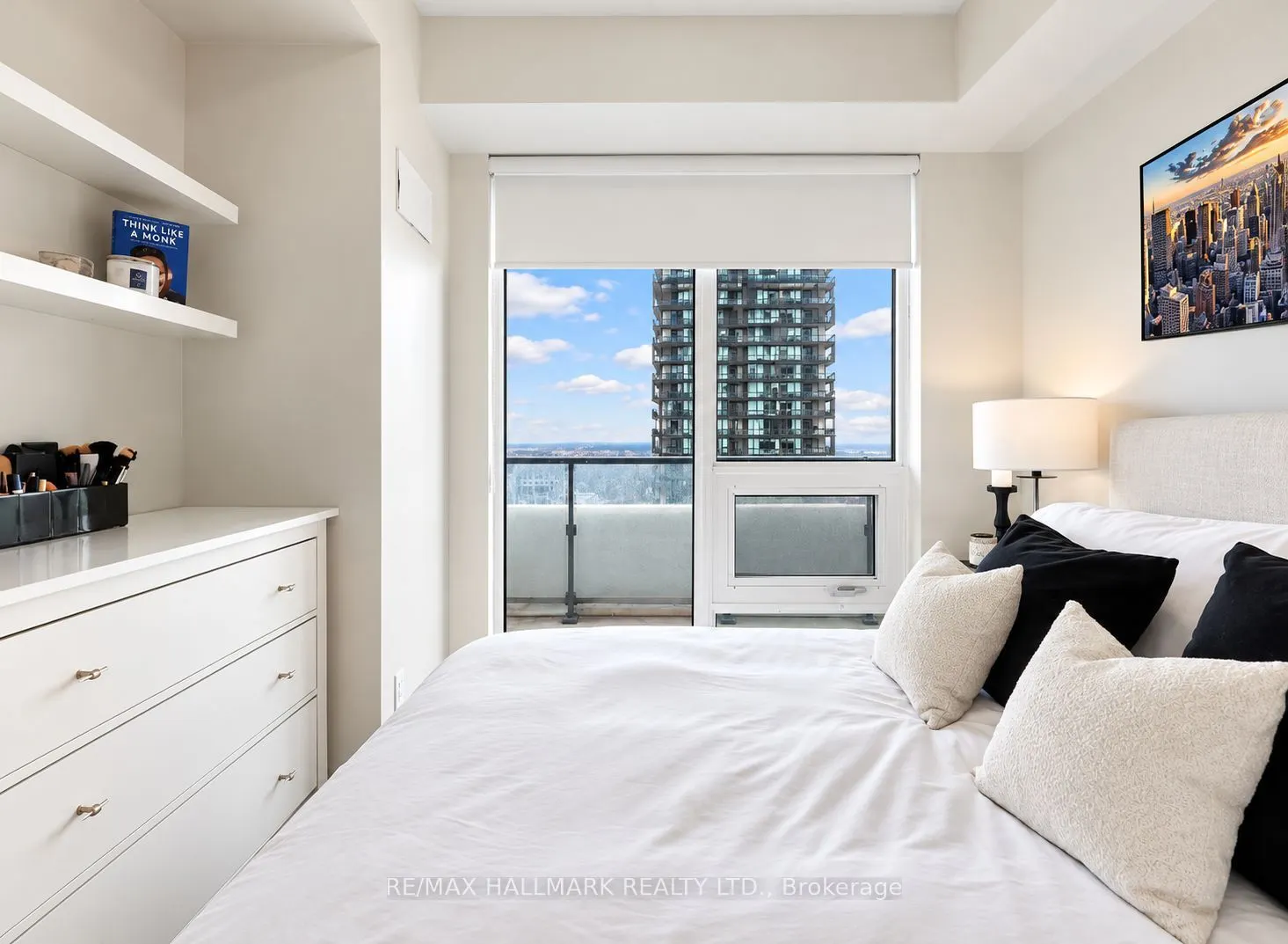 2221 Yonge Street #4009
