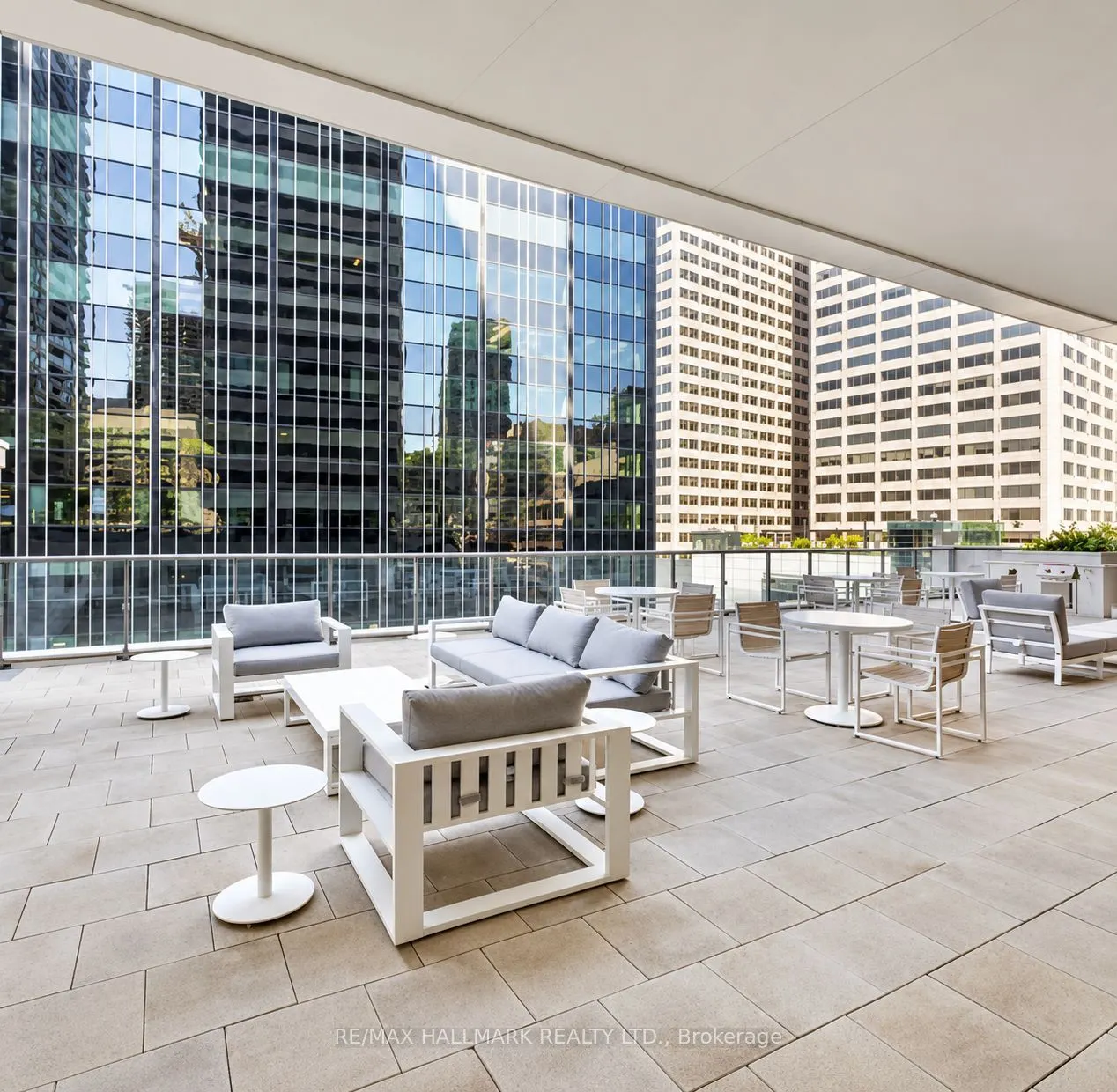 2221 Yonge Street #4009