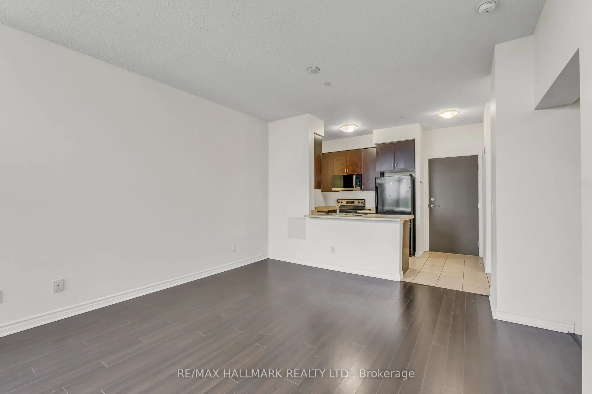 35 Saranac Boulevard #907