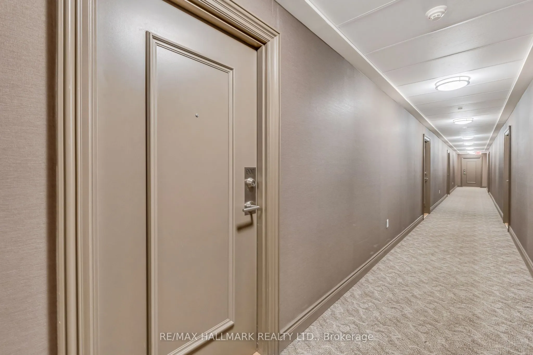 35 Saranac Boulevard #907