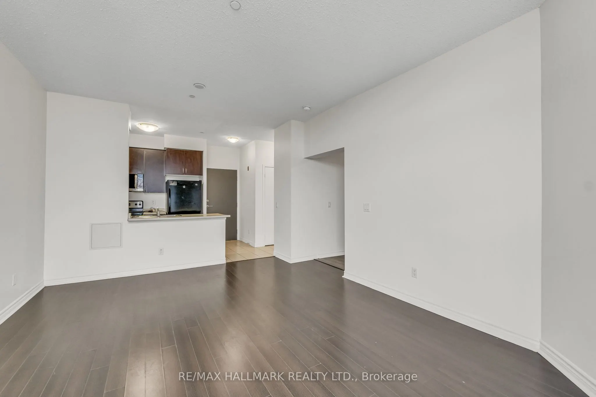 35 Saranac Boulevard #907