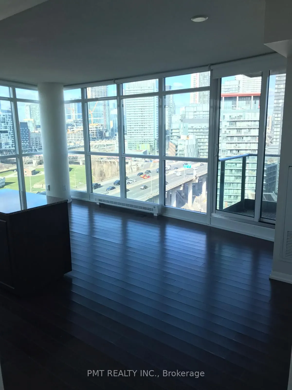 209 Fort York Boulevard #1563