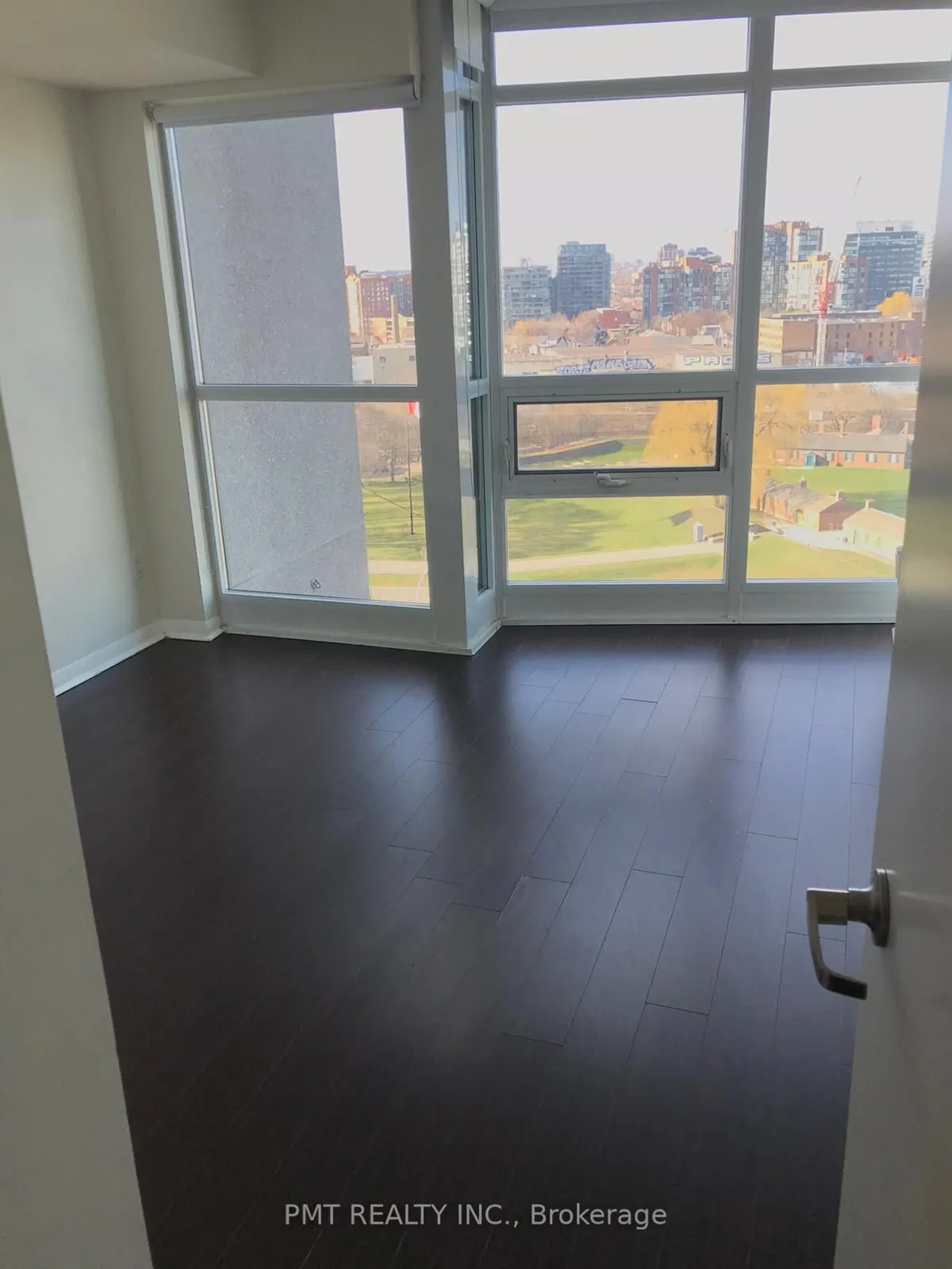 209 Fort York Boulevard #1563