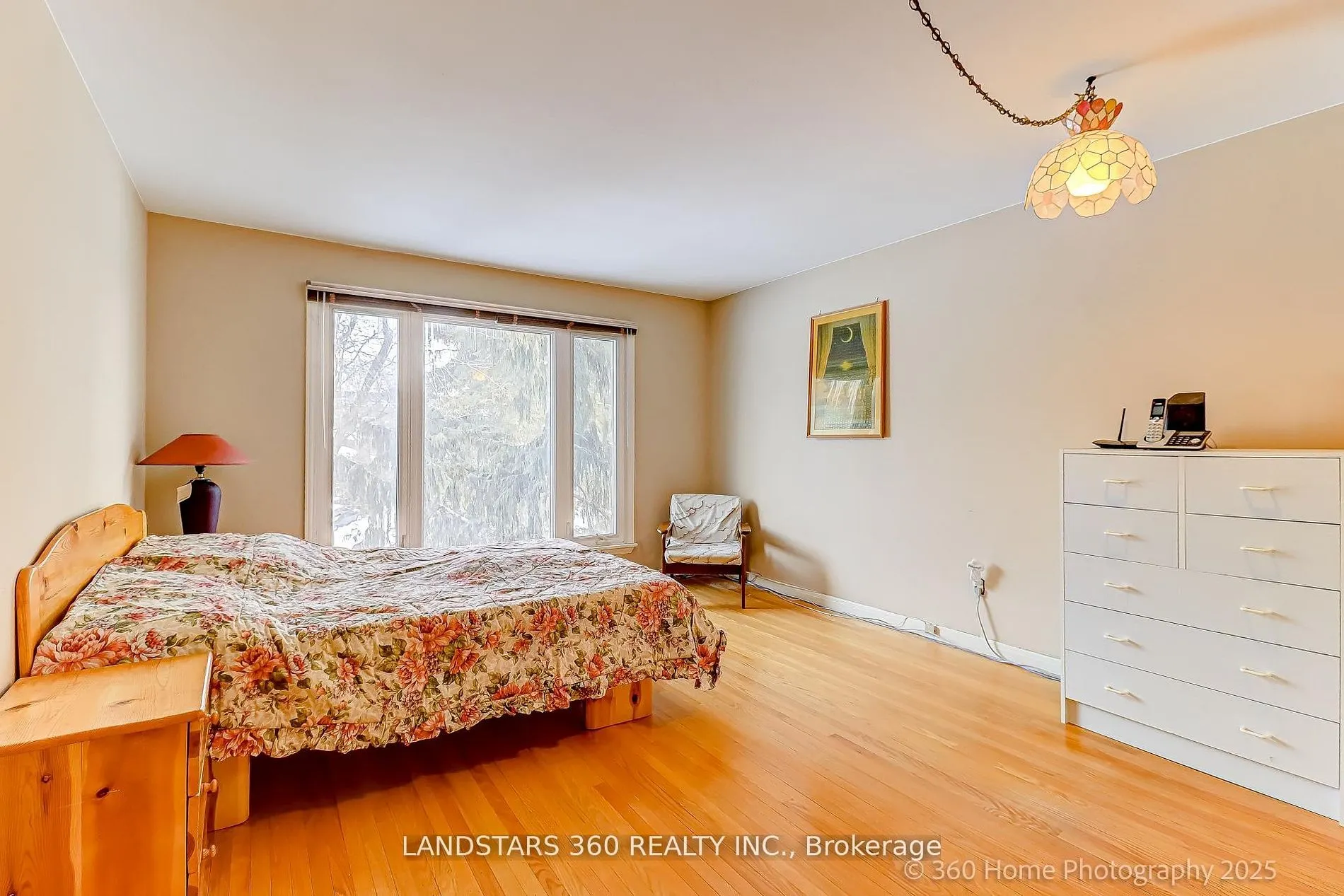 31 Whitehorn Crescent