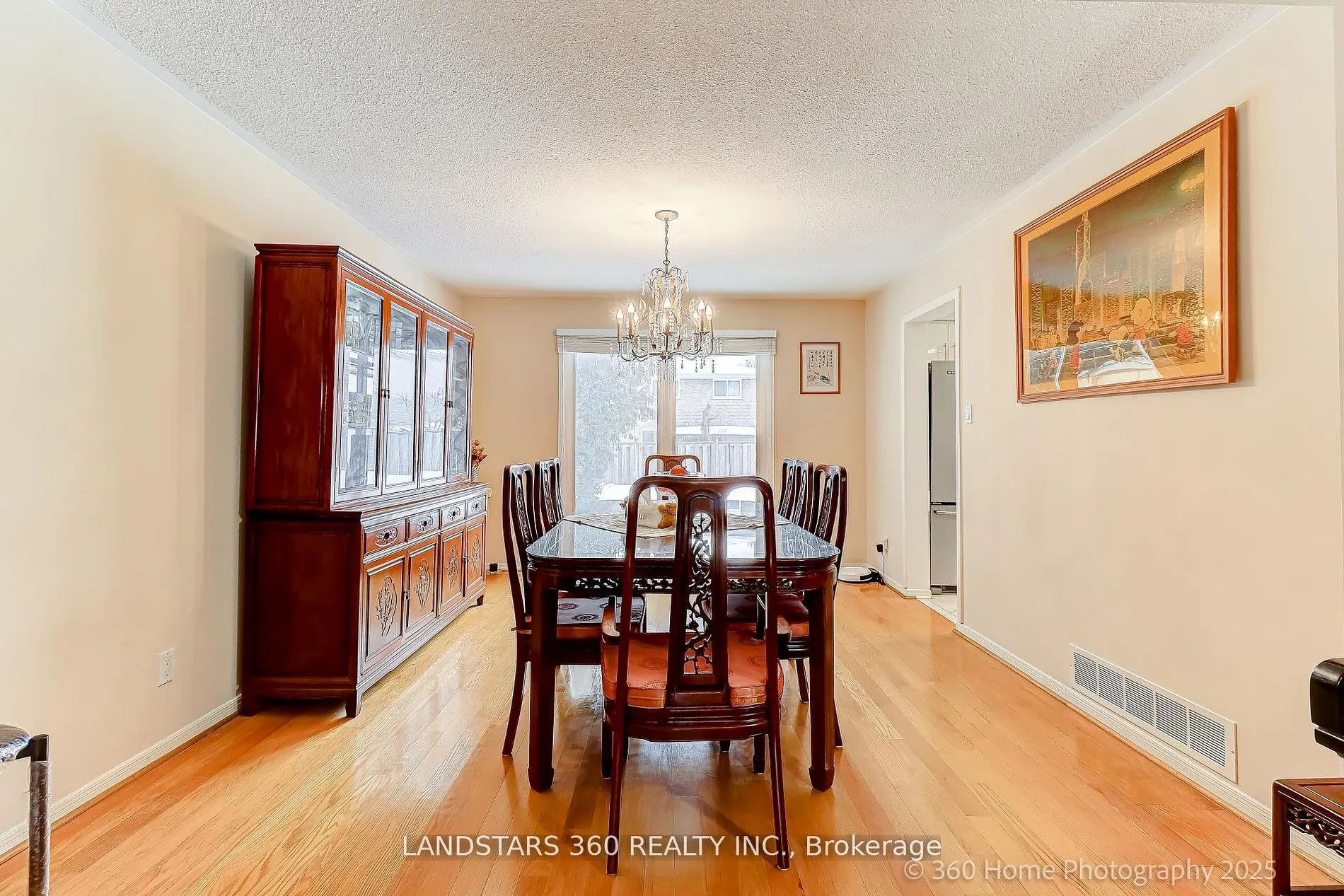31 Whitehorn Crescent