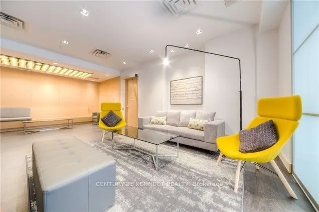 128 Fairview Mall Drive #1101