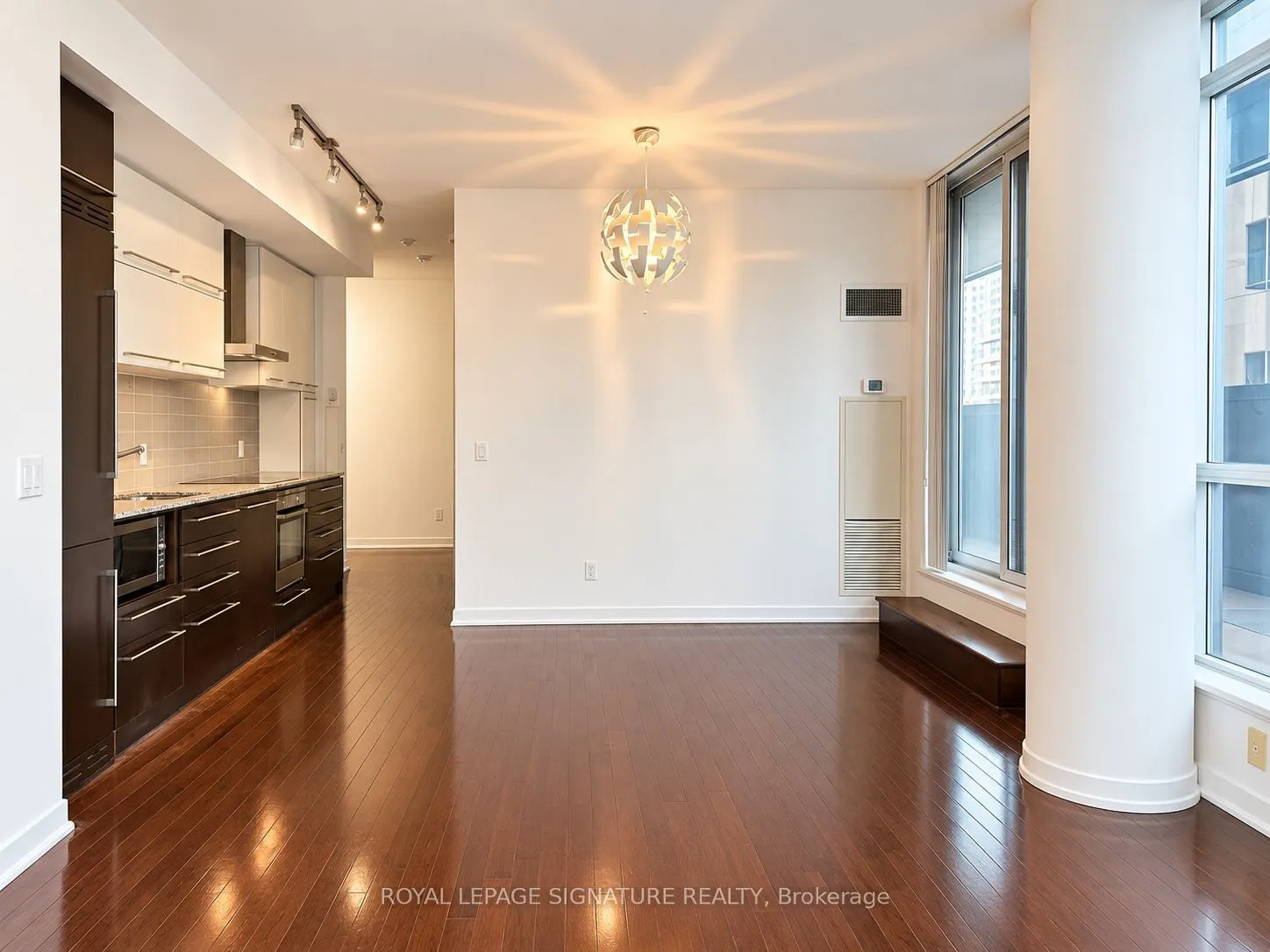 770 Bay Street #410