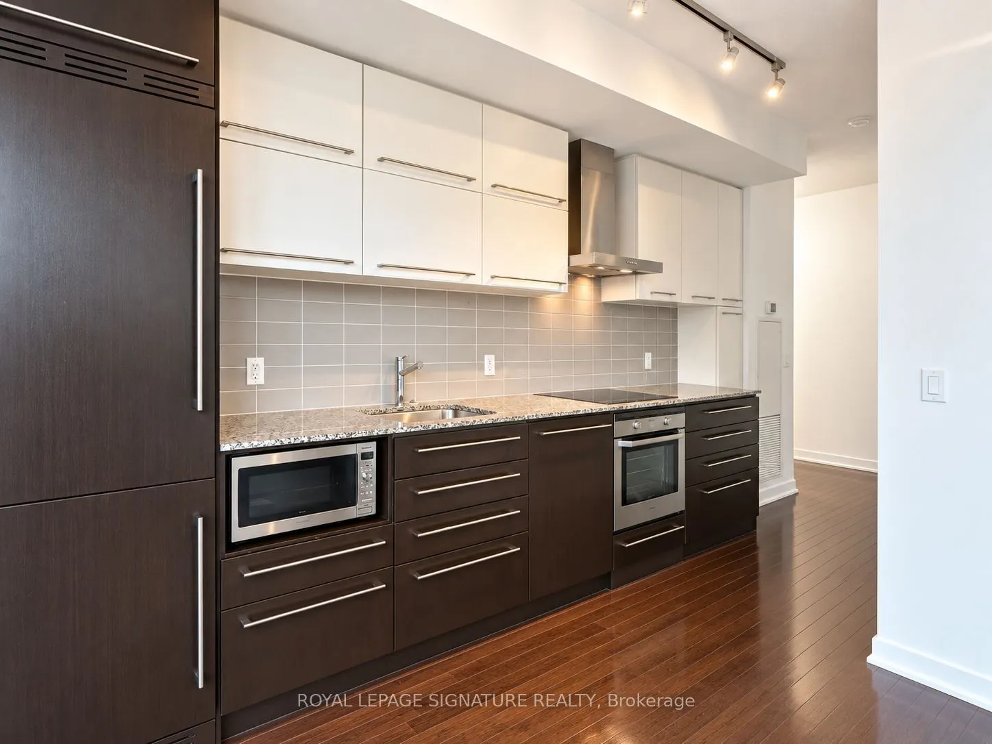 770 Bay Street #410
