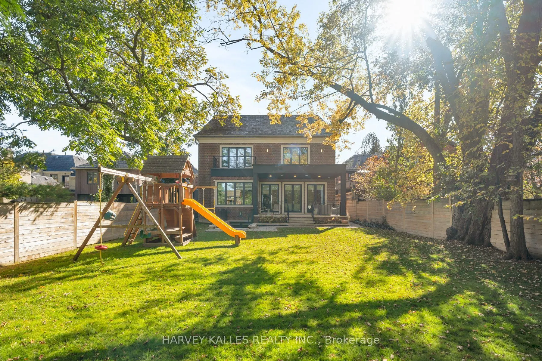 370 Glencairn Avenue