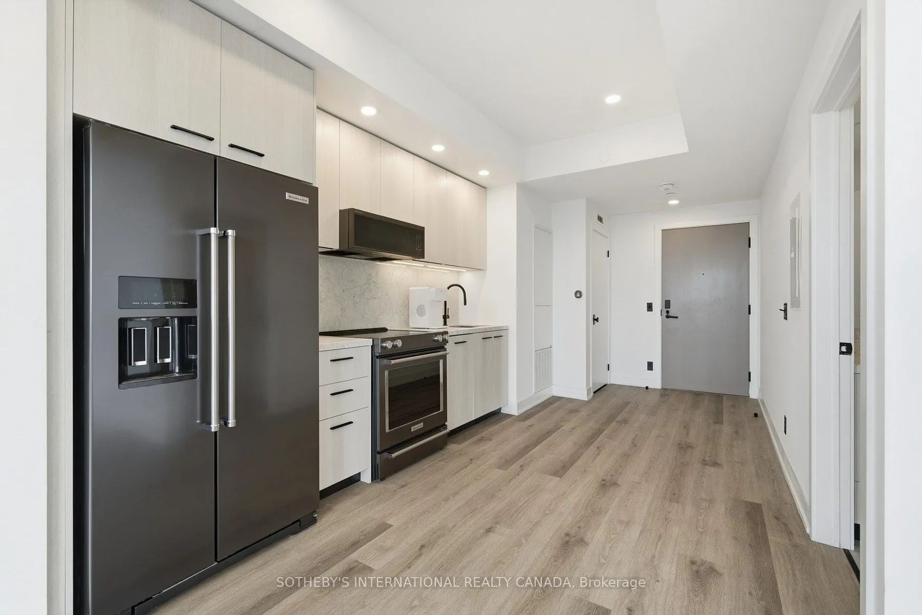 30 Mutual Street #E2905
