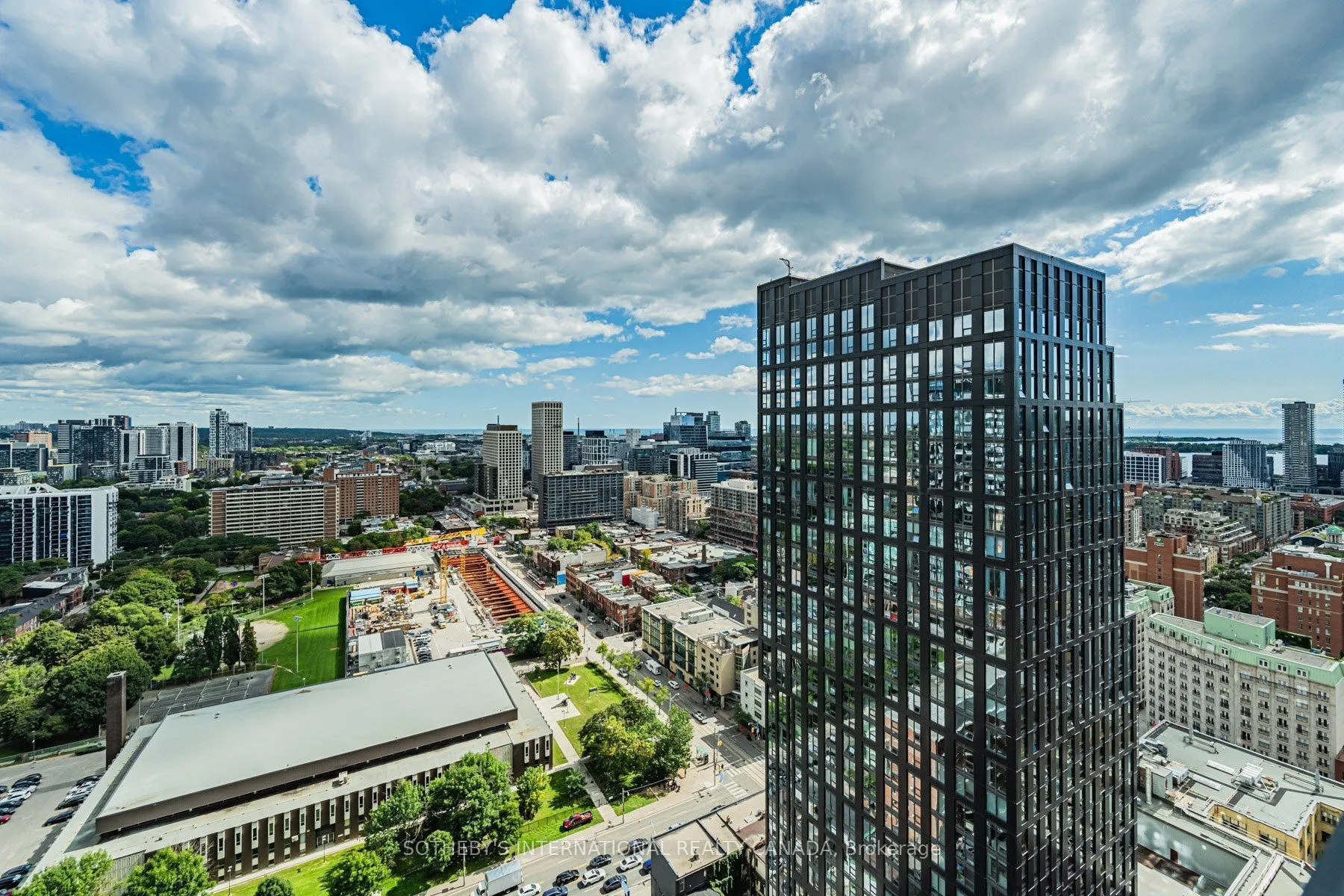 30 Mutual Street #E2905