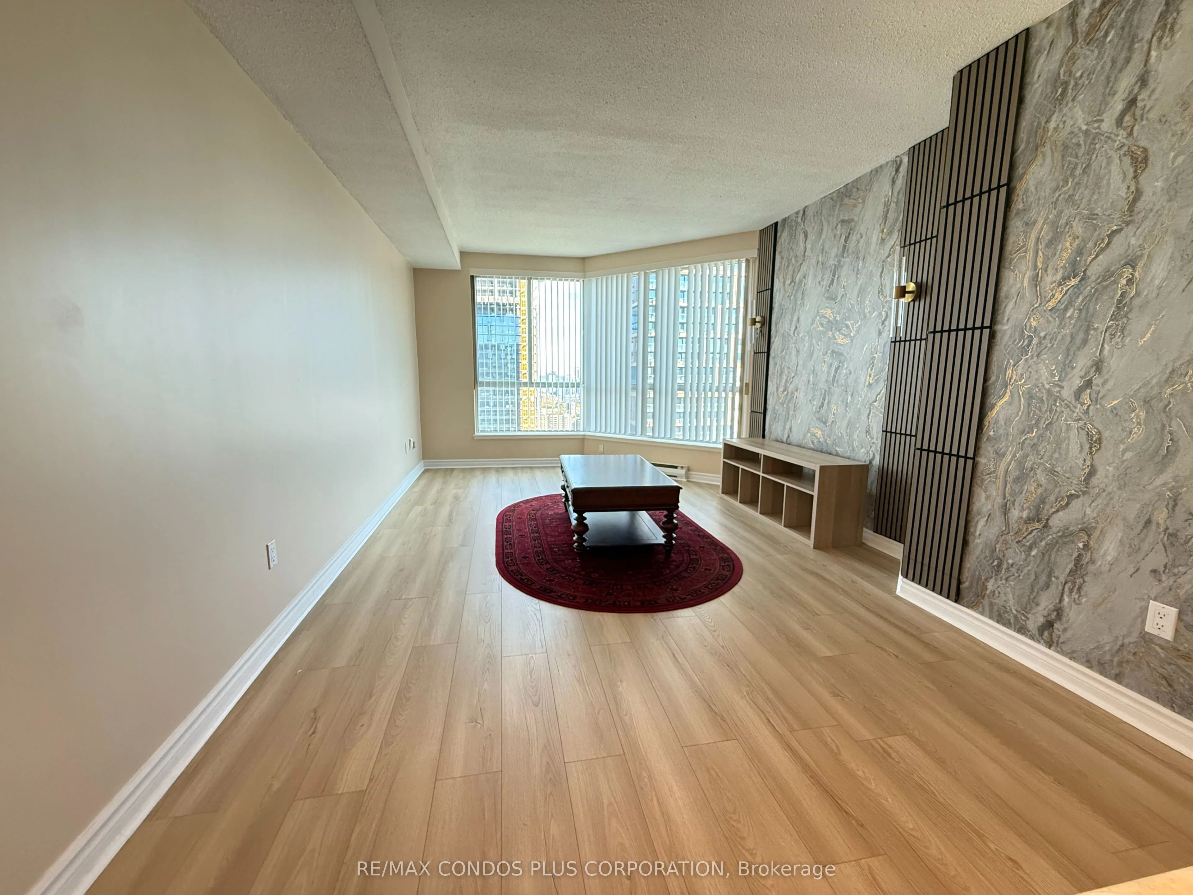 38 Elm Street #3406