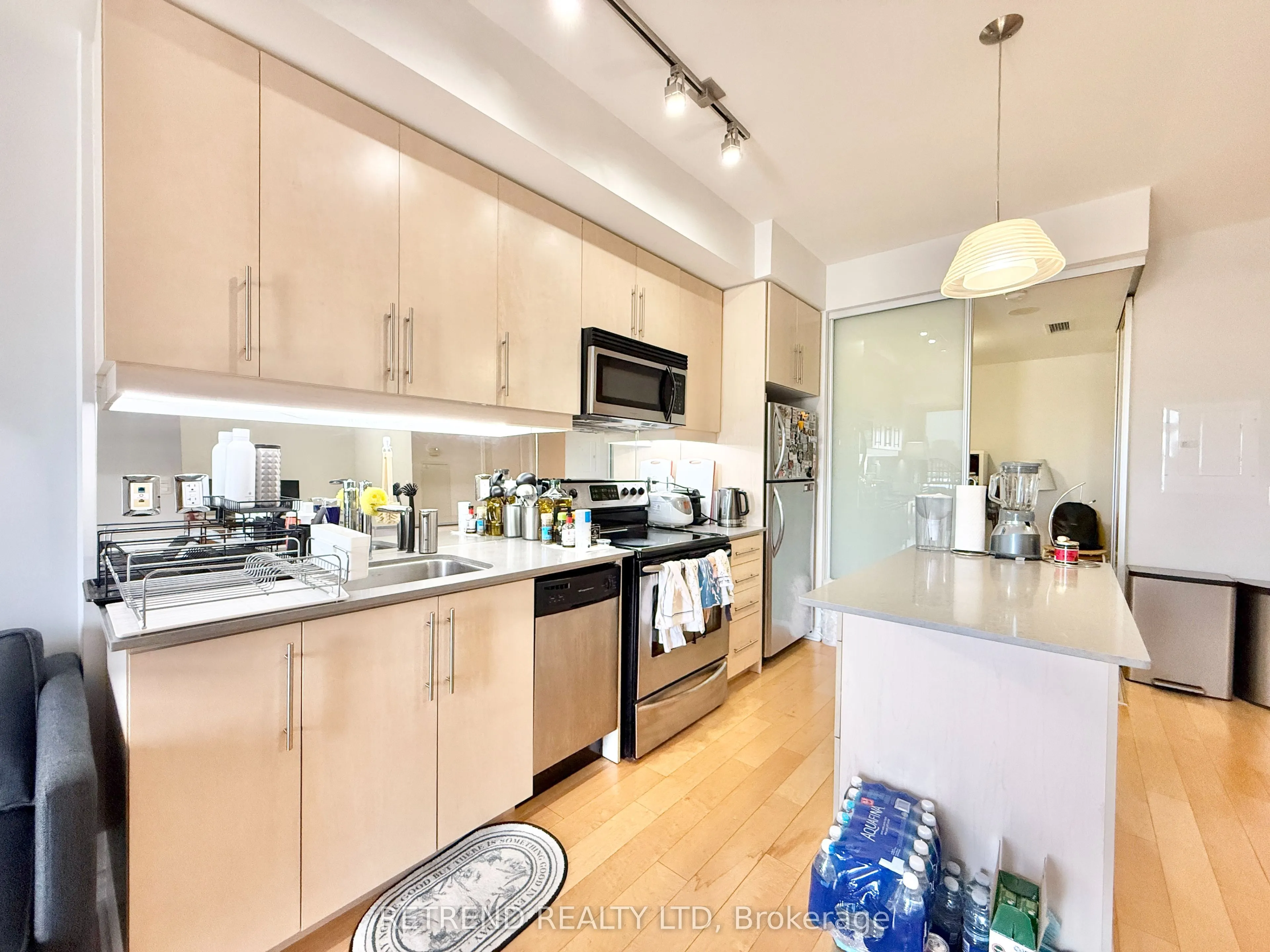 2885 Bayview Avenue #926