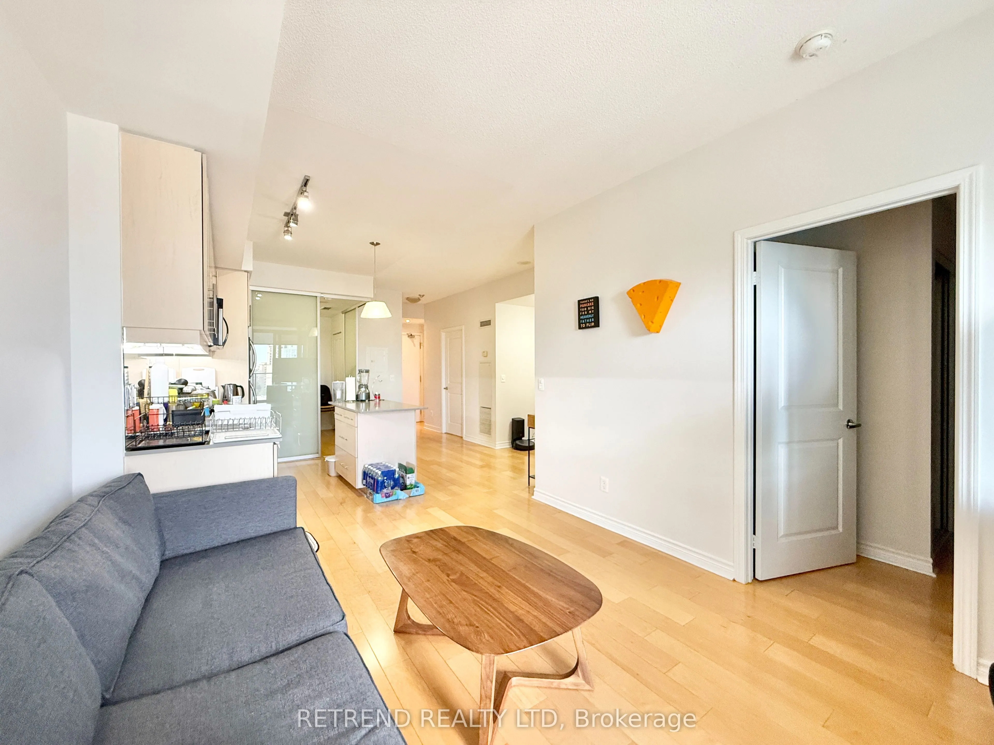 2885 Bayview Avenue #926