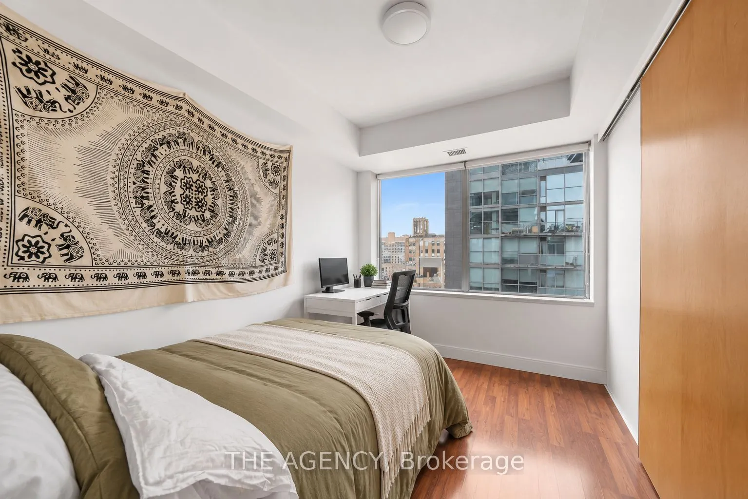 438 King Street W #1314