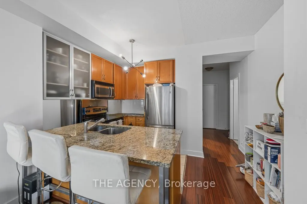 438 King Street W #1314