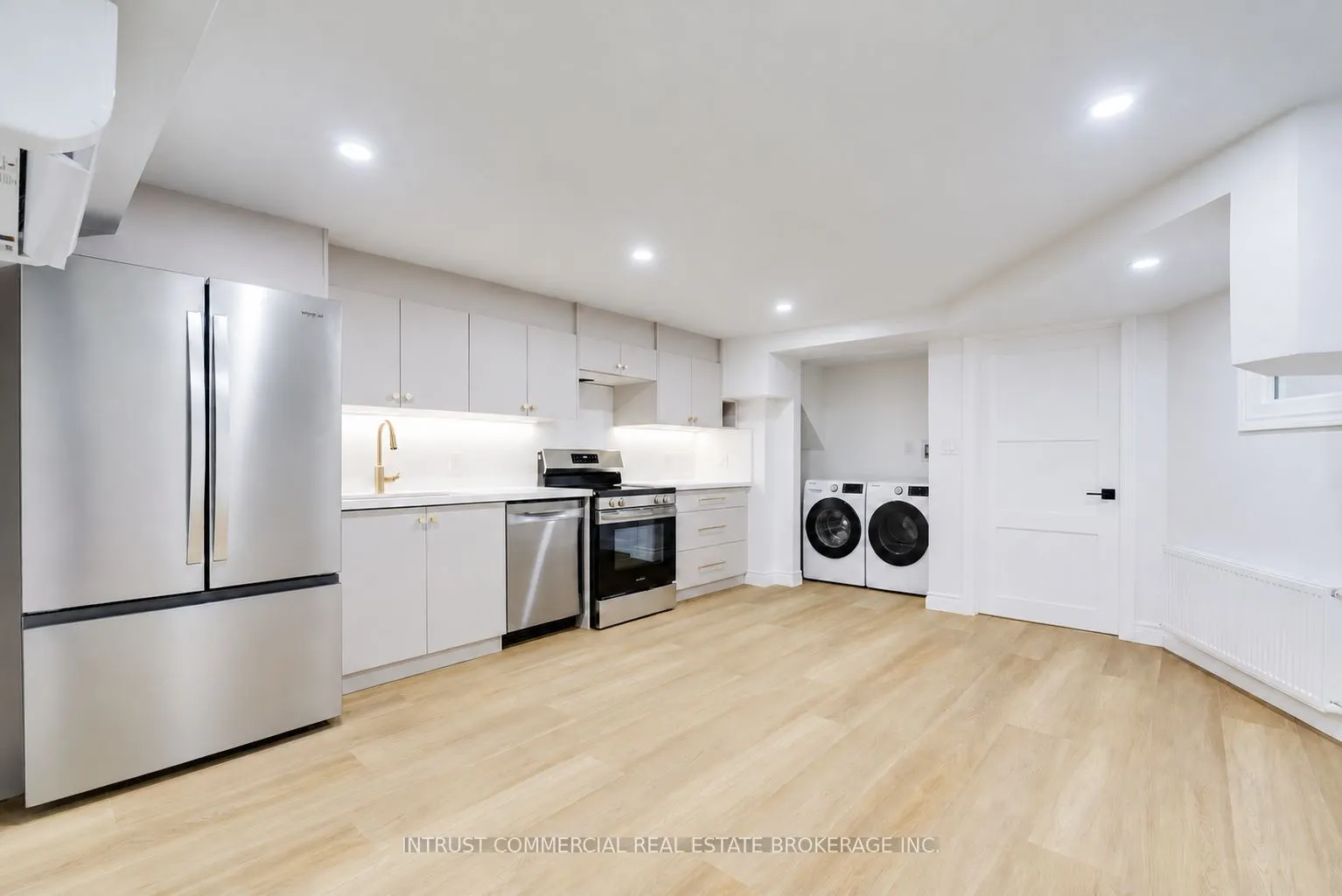 54 Vaughan Road #Lower Level