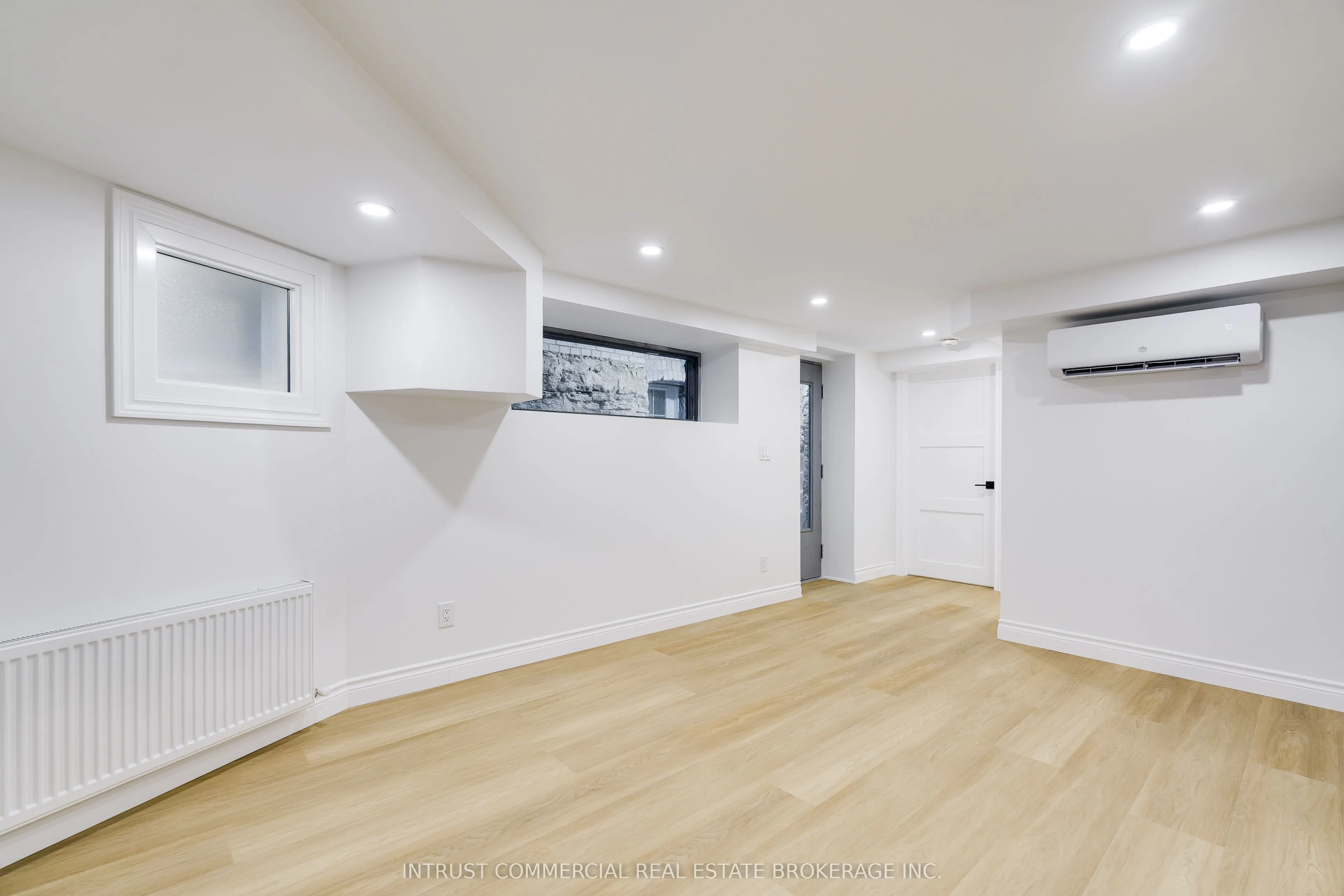 54 Vaughan Road #Lower Level