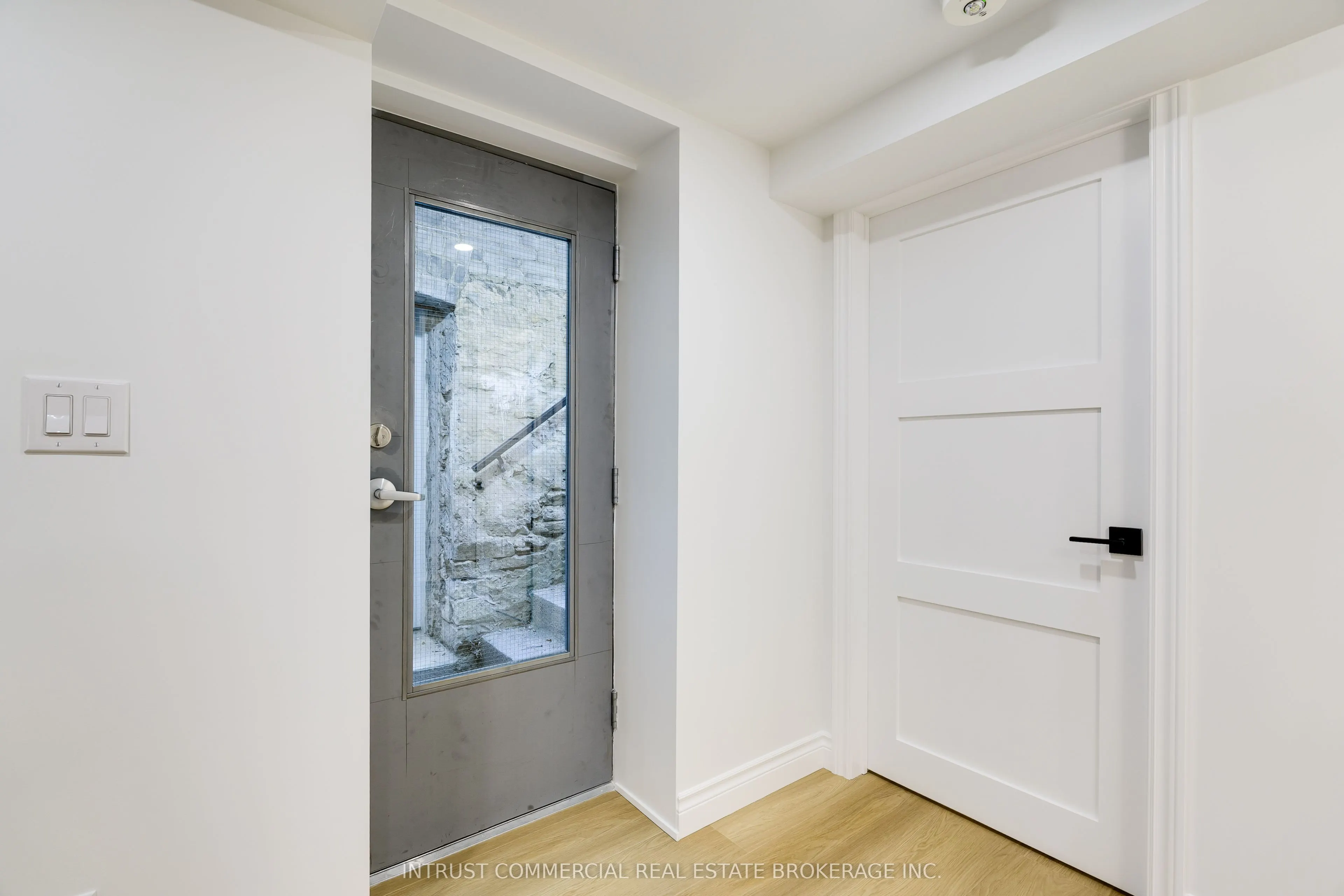 54 Vaughan Road #Lower Level