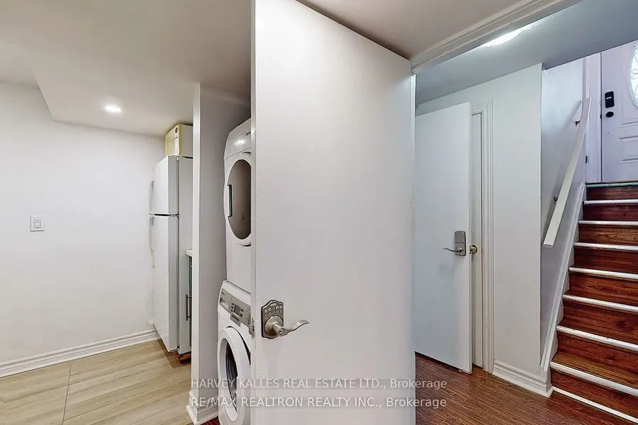 142 Combe Avenue #Lower