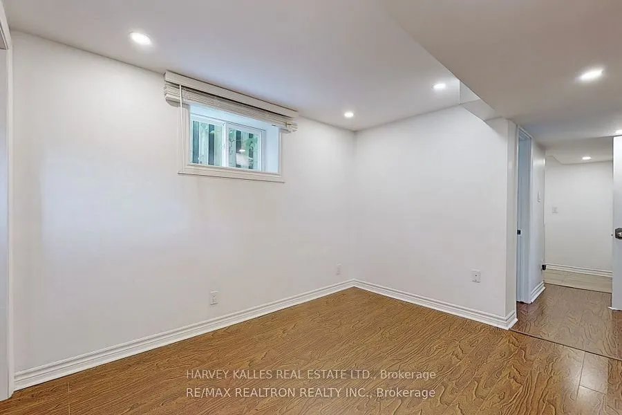 142 Combe Avenue #Lower