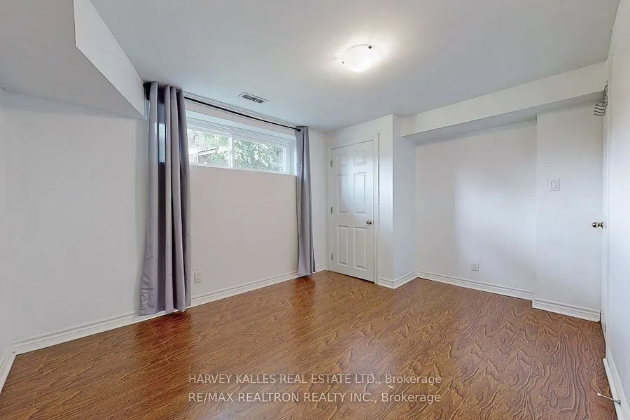 142 Combe Avenue #Lower