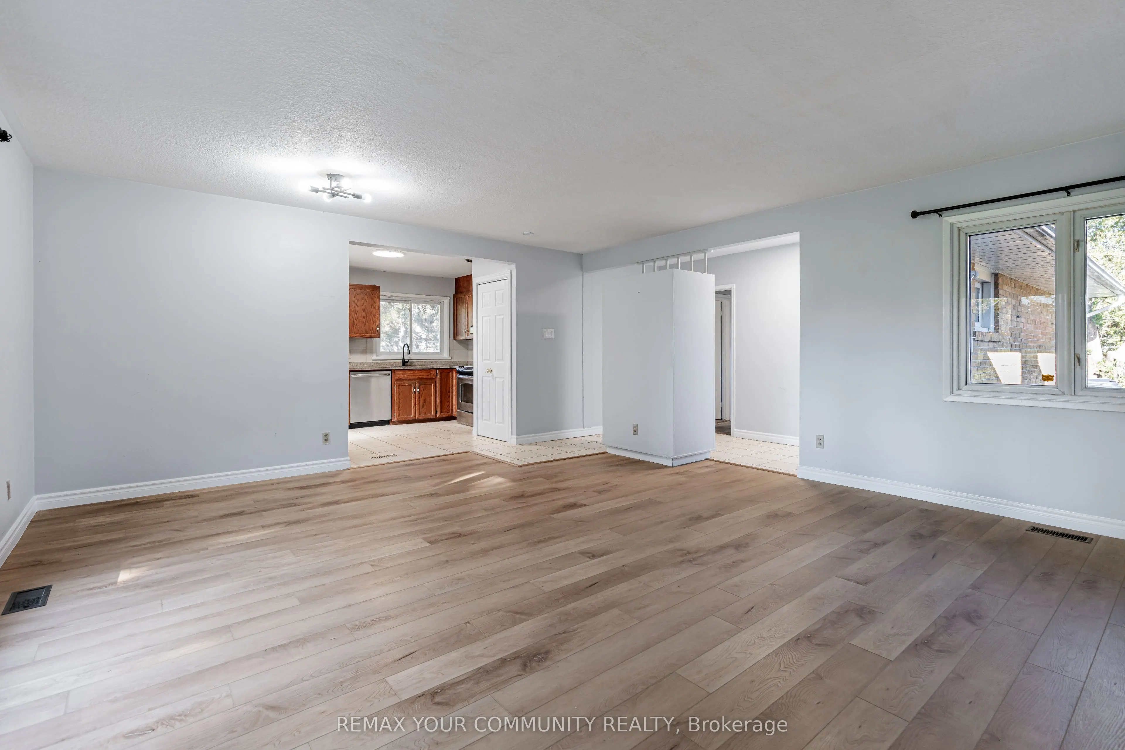 98 Wigmore Drive #Main