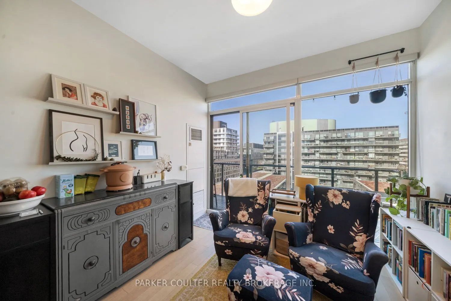 455 Front Street E #S810
