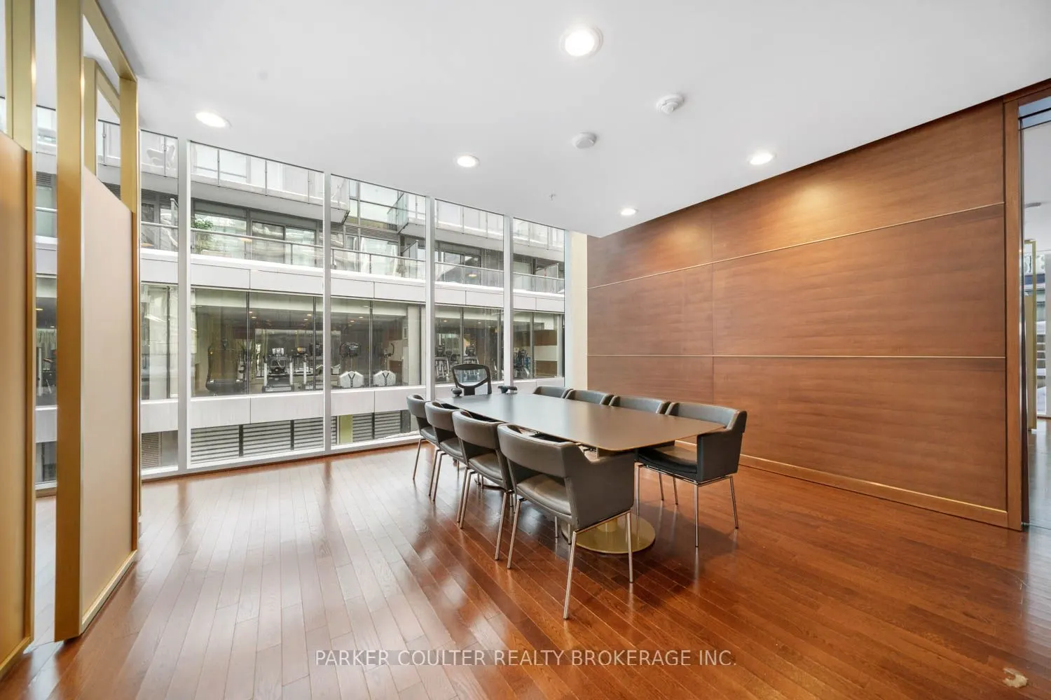 455 Front Street E #S810