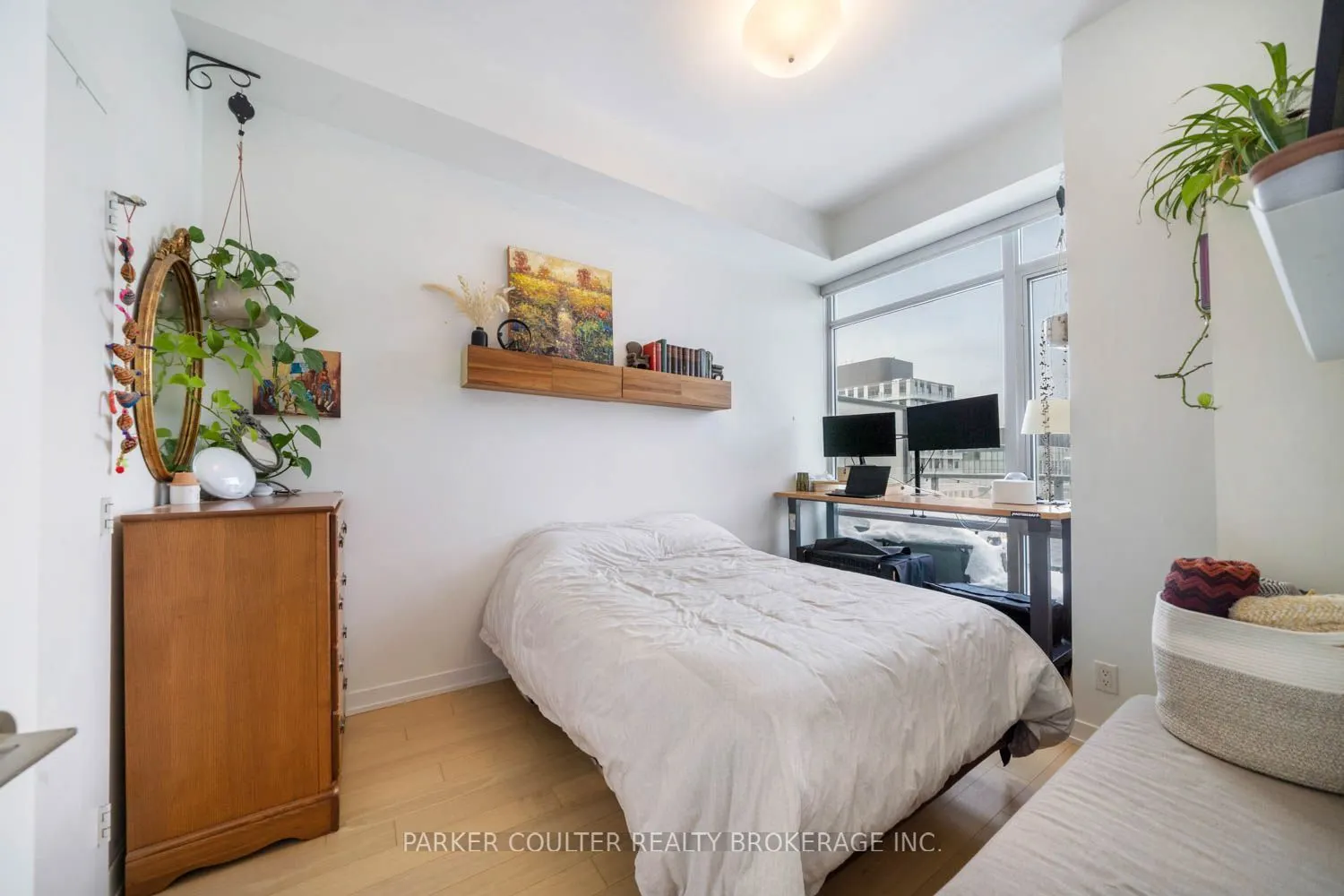 455 Front Street E #S810