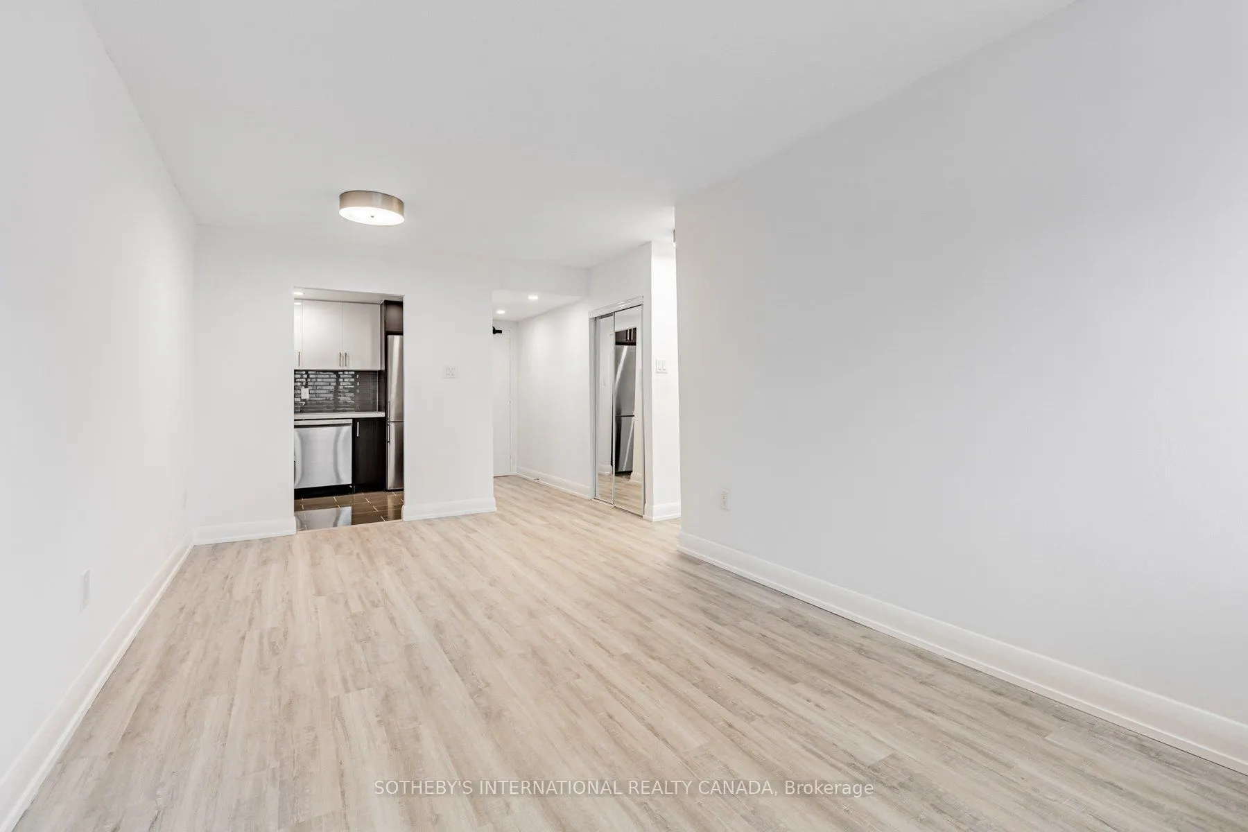191 Sherbourne Street #S1015