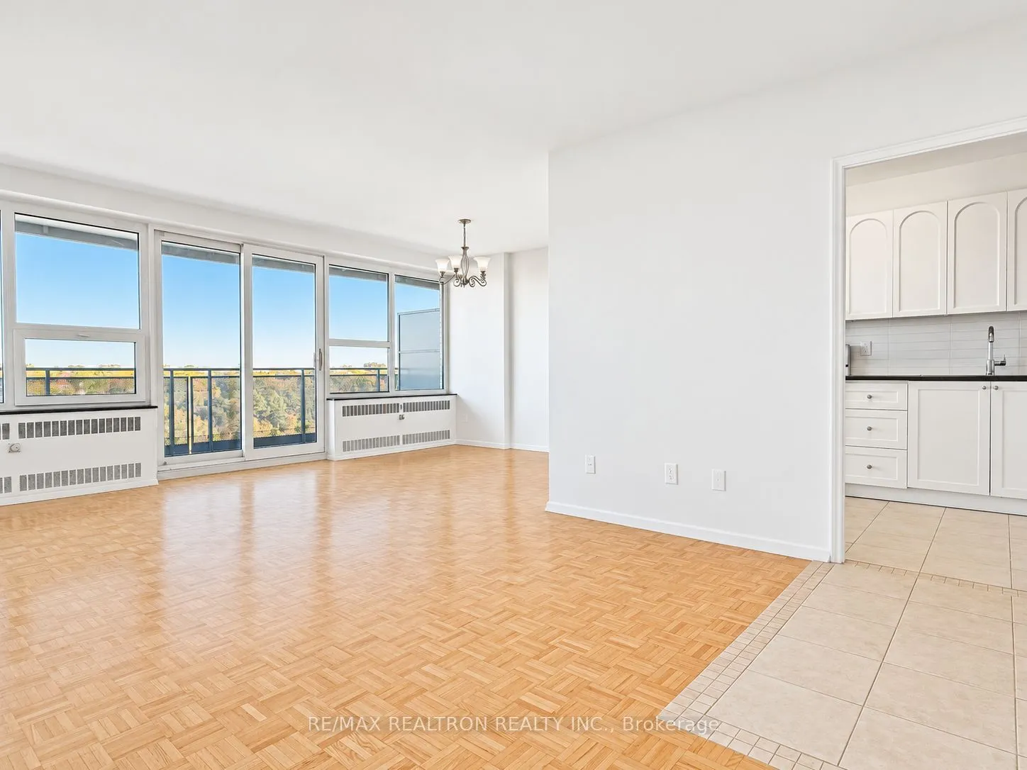 10 Shallmar Boulevard #804