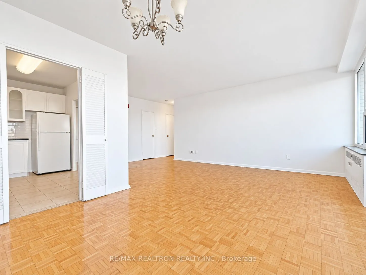 10 Shallmar Boulevard #804