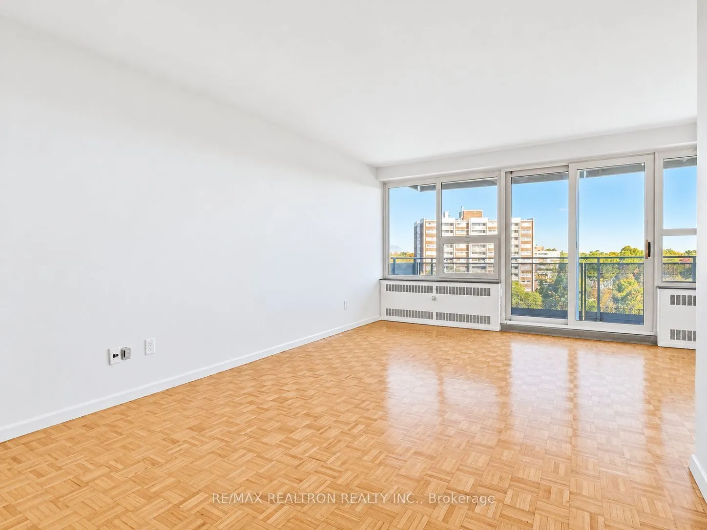 10 Shallmar Boulevard #804