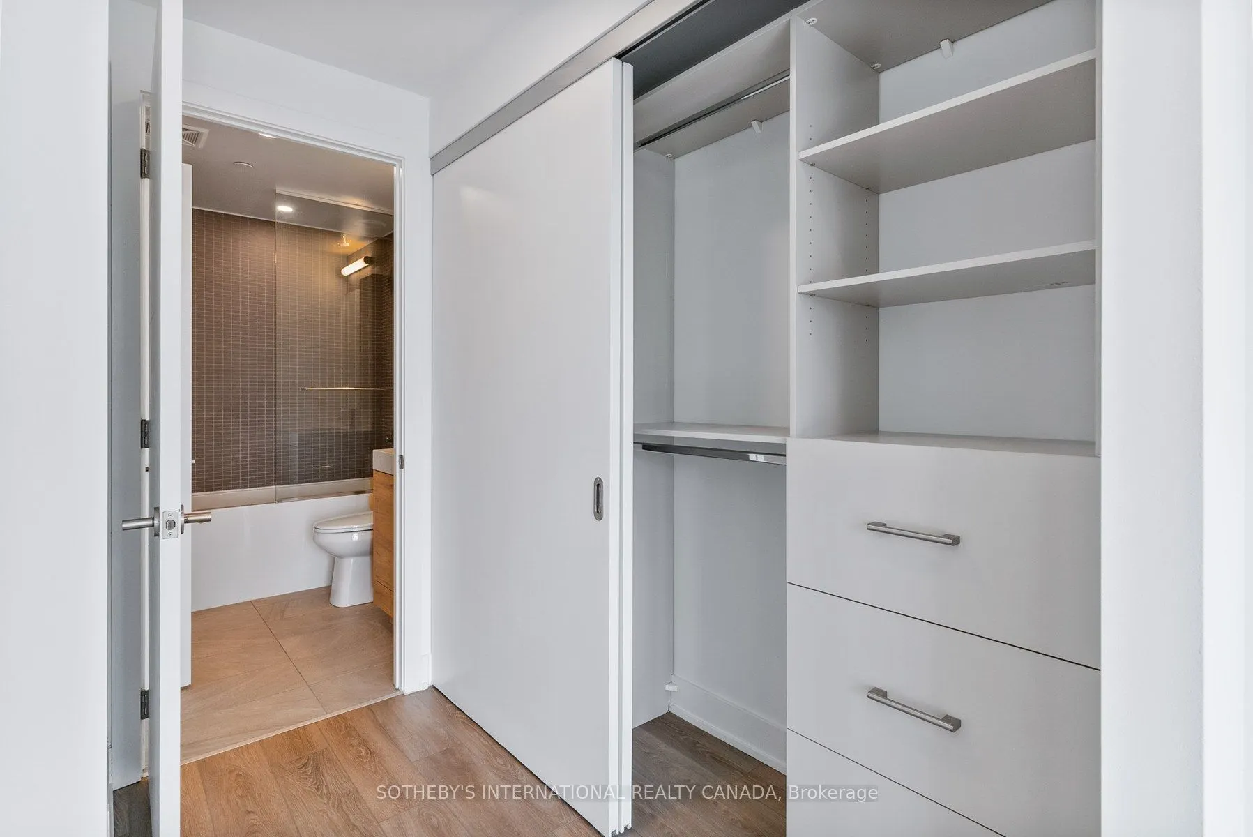 200 Redpath Avenue #303
