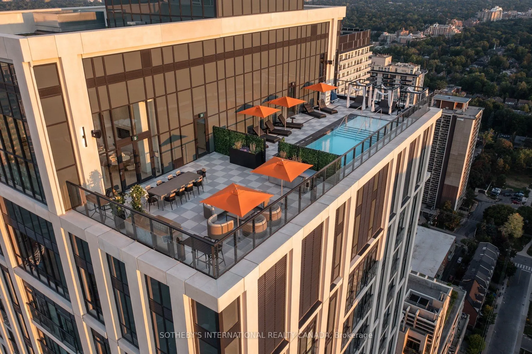 200 Redpath Avenue #303