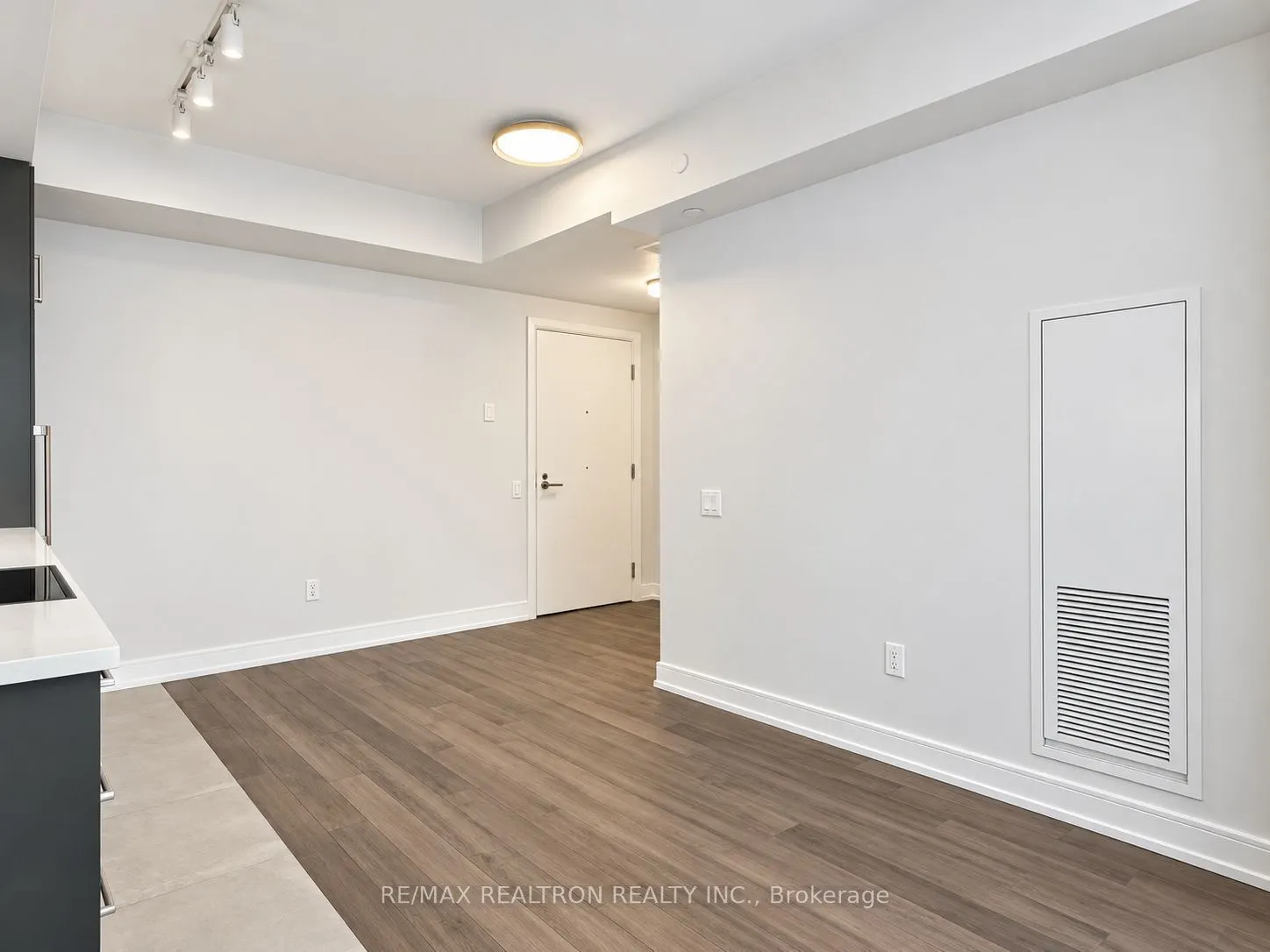 2525 Bathurst Street #103