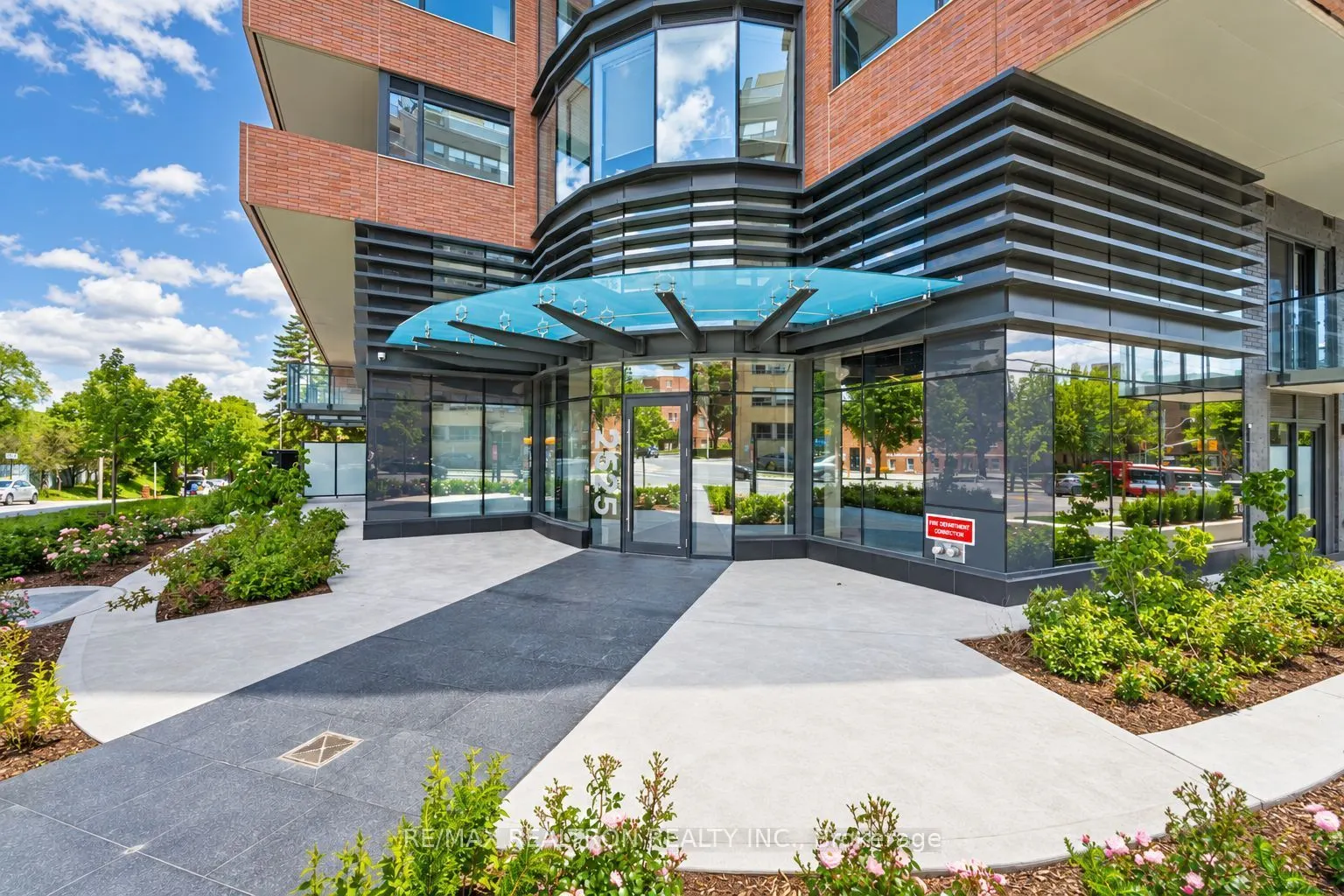 2525 Bathurst Street #103