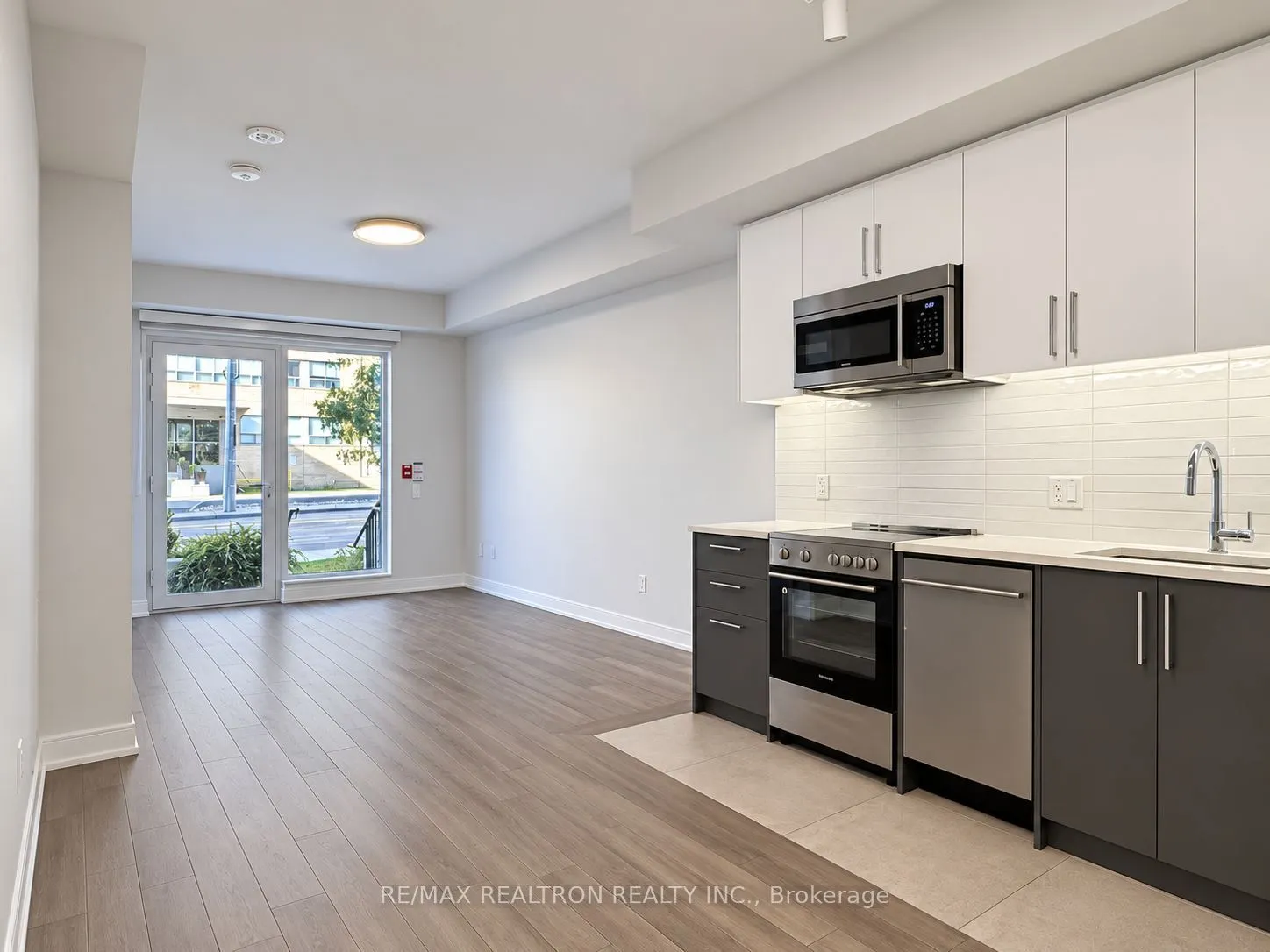 2525 Bathurst Street #103