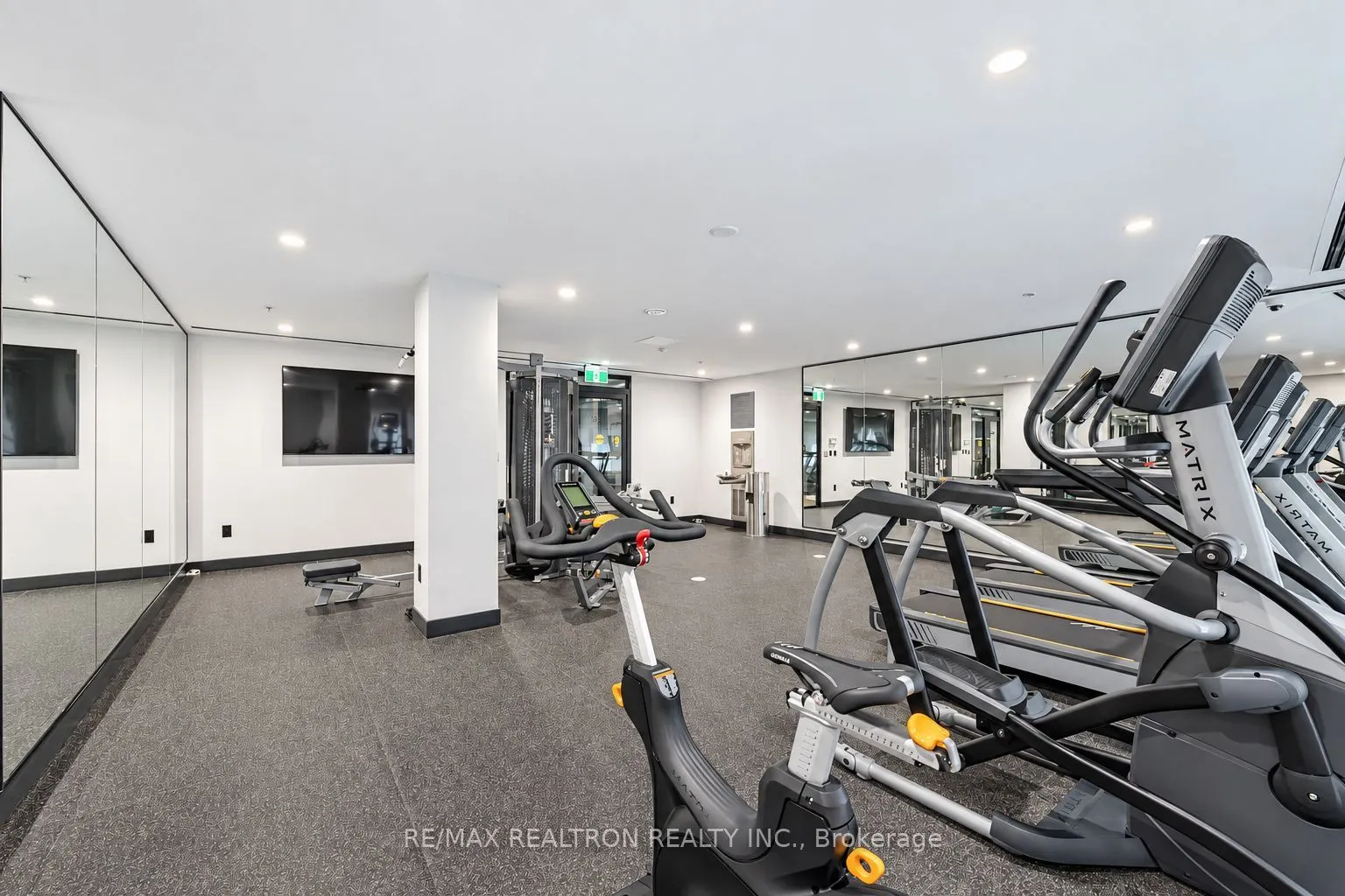 2525 Bathurst Street #103